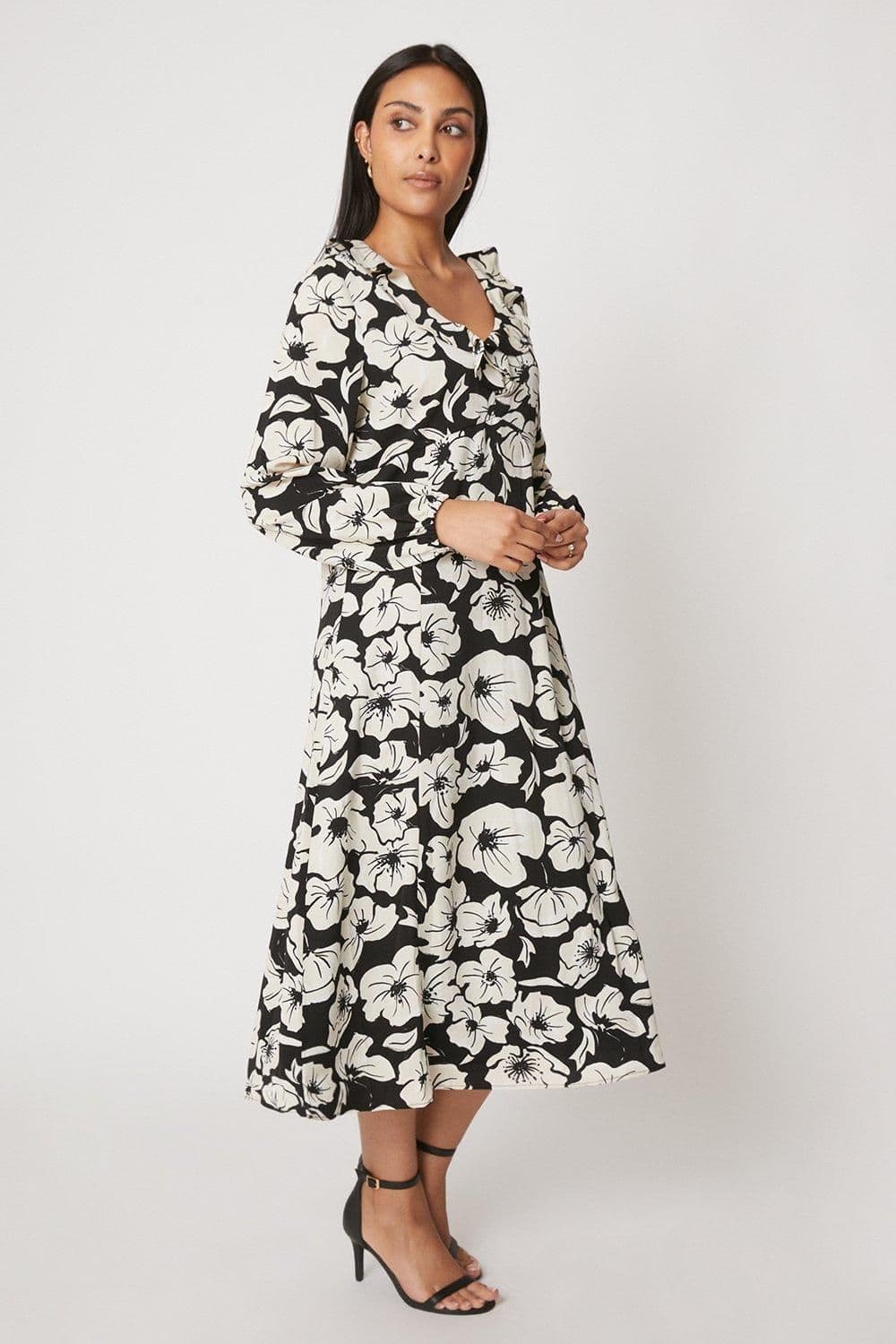 Petite Floral Ruffle Midi Dress