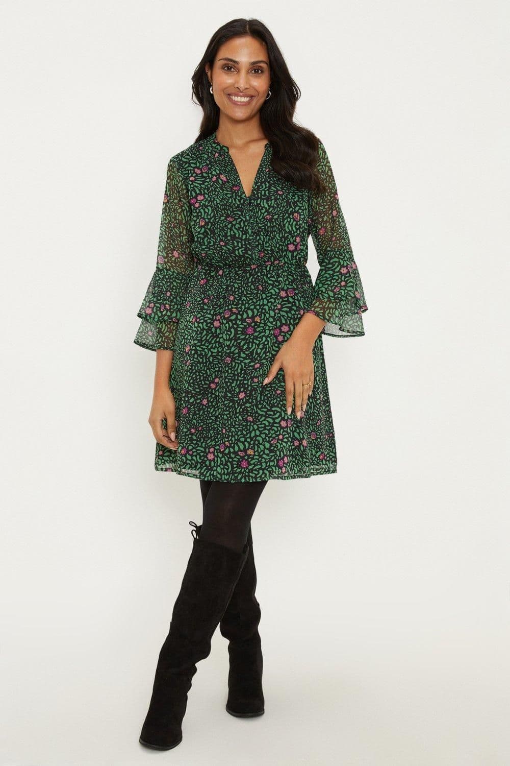 Petite Floral Belted Shift Dress