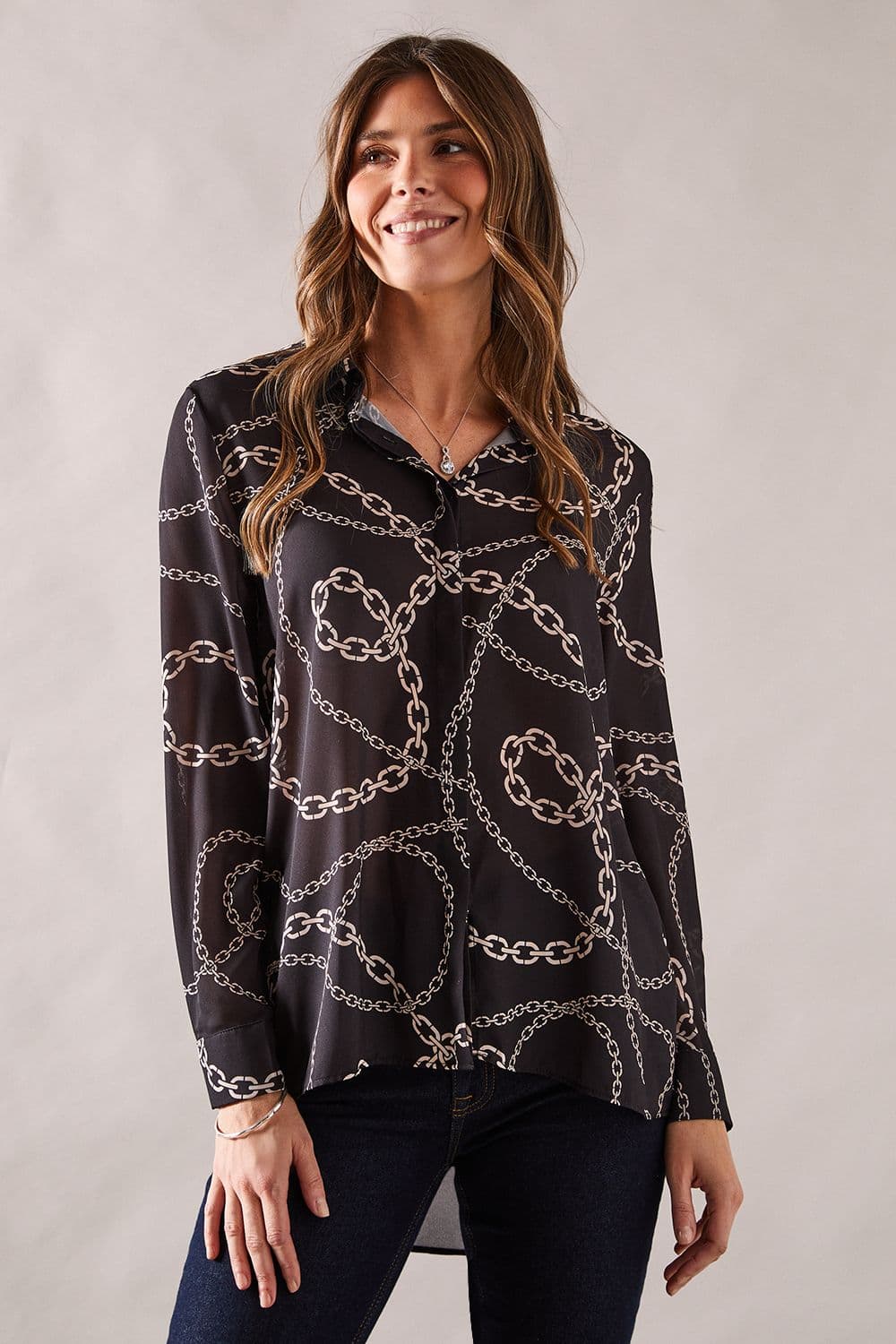 Chain Print Hi Lo Collarded Shirt