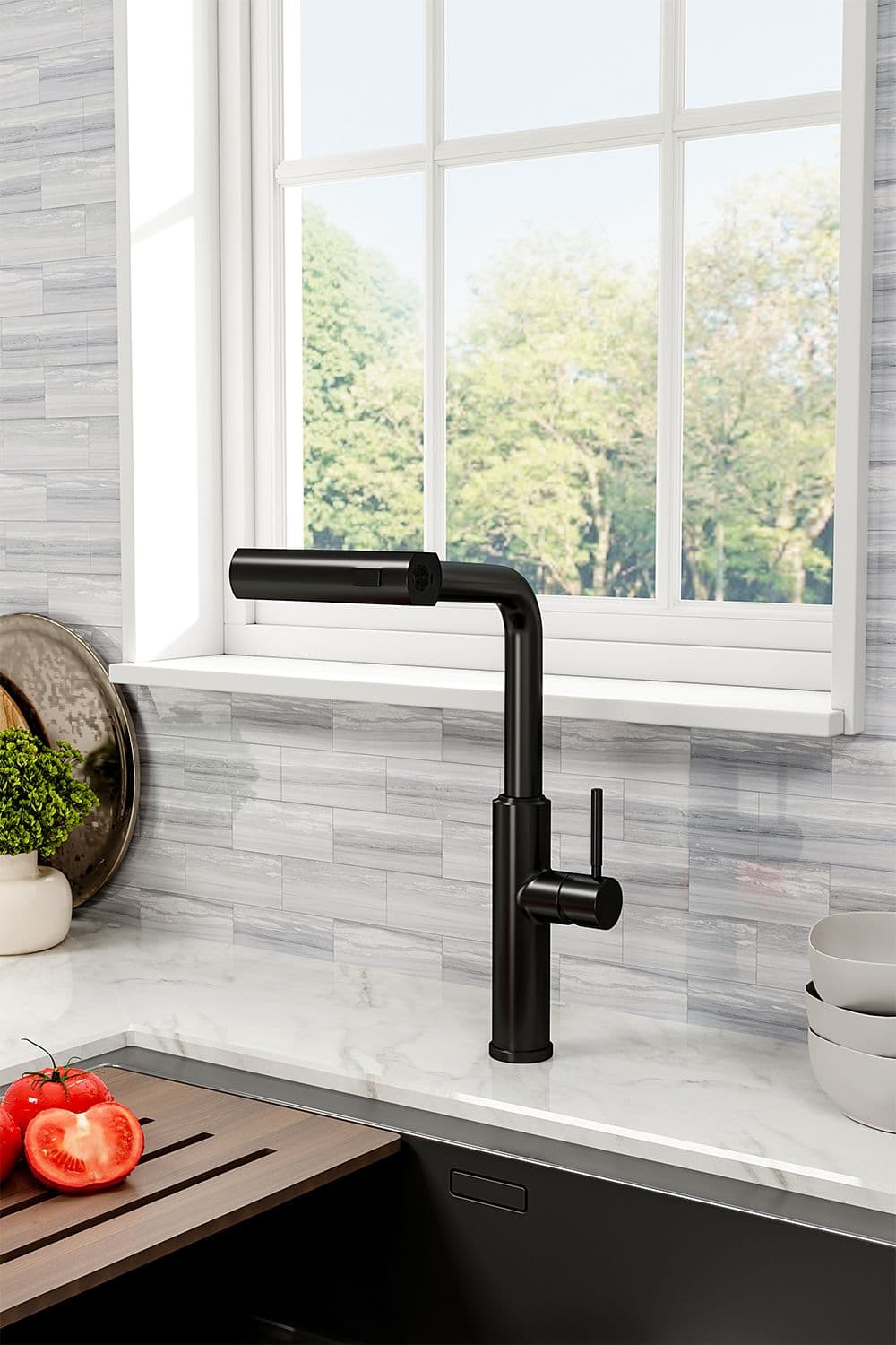 Living and Home Retractable Pulldown Kitchen Faucet in Black