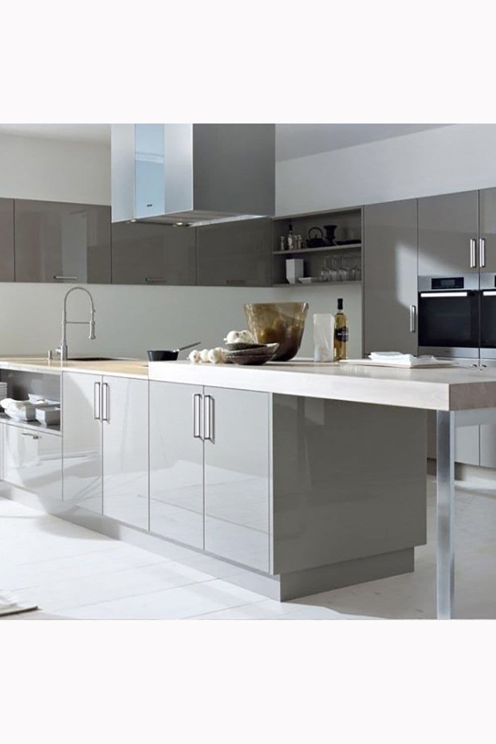 Silver Grey Glossy Self-Adhesive PVC Waterproof Wallpaper