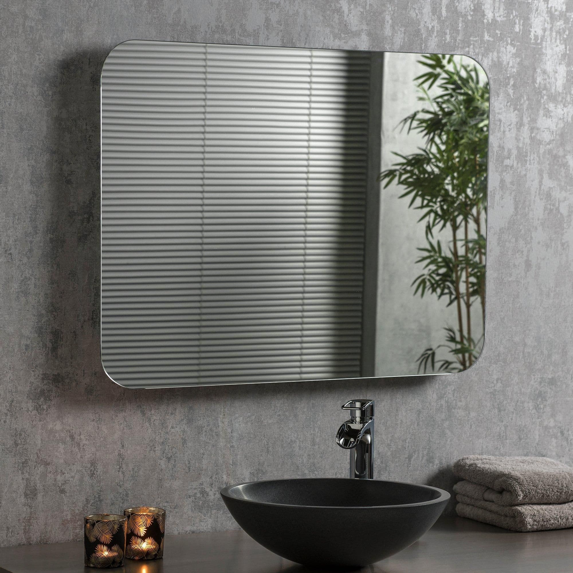 Minimal Bathroom Mirror 80 x 60cm Anti fog