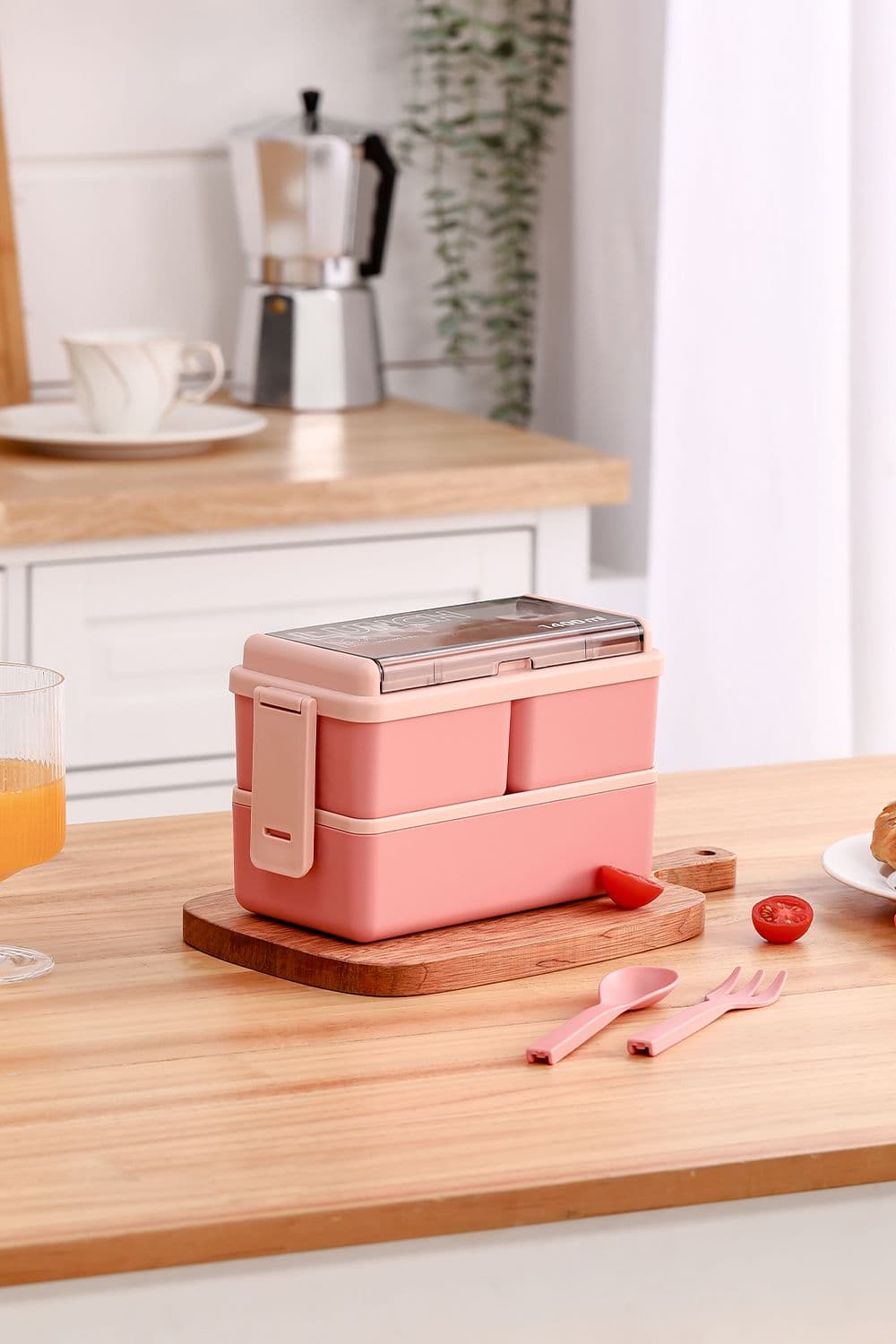 2-Layer & 4-Compartment 1400ML Bento Lunch Box Stackable Food Container with Cutlery Pink