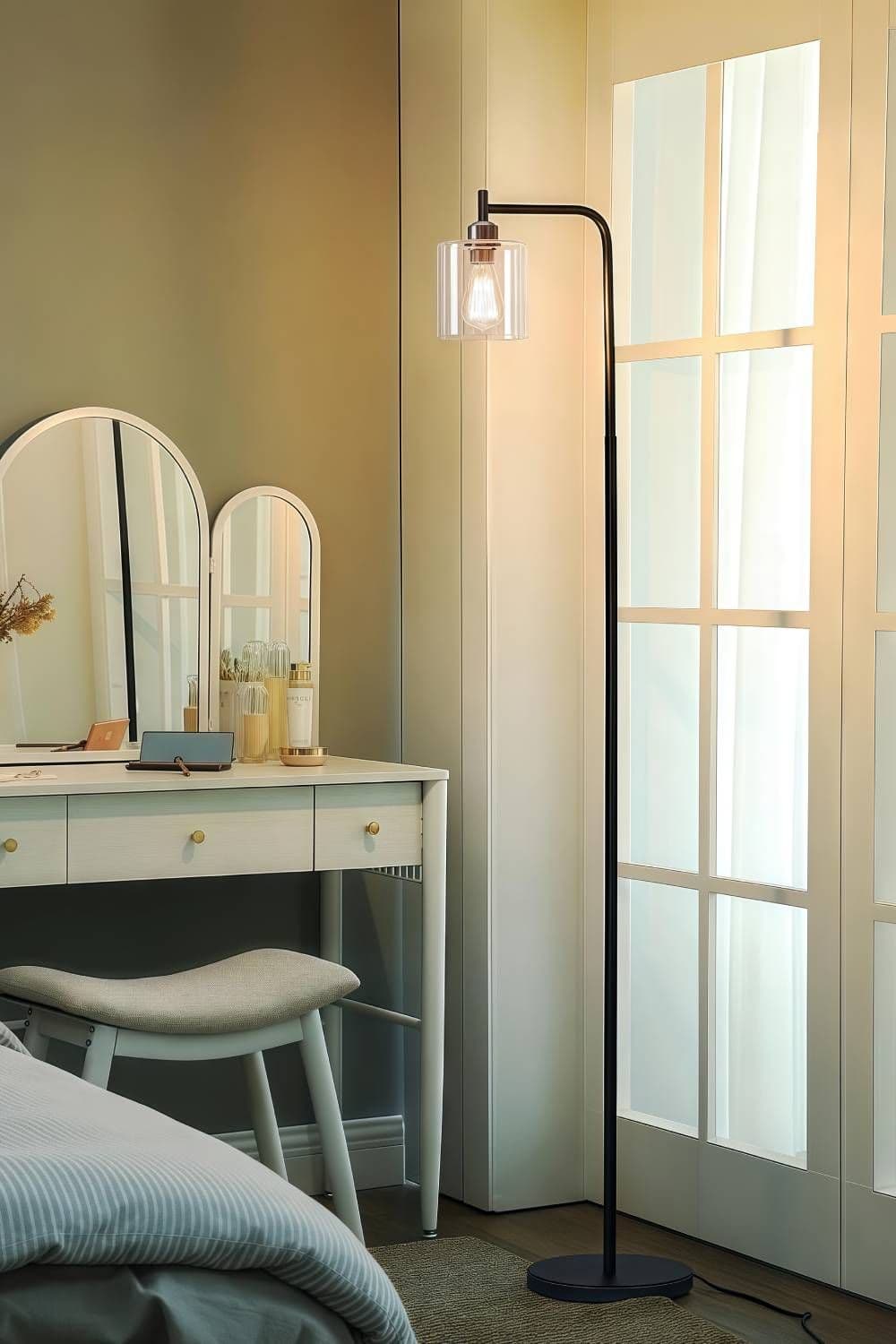 Minimalist Floor Lamp with Glass Lampshade