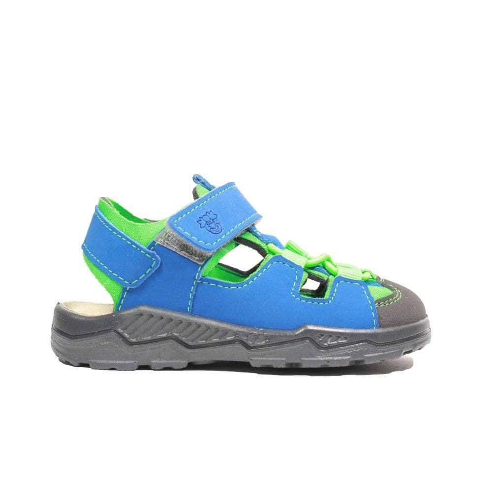 Closed Toe Sandals