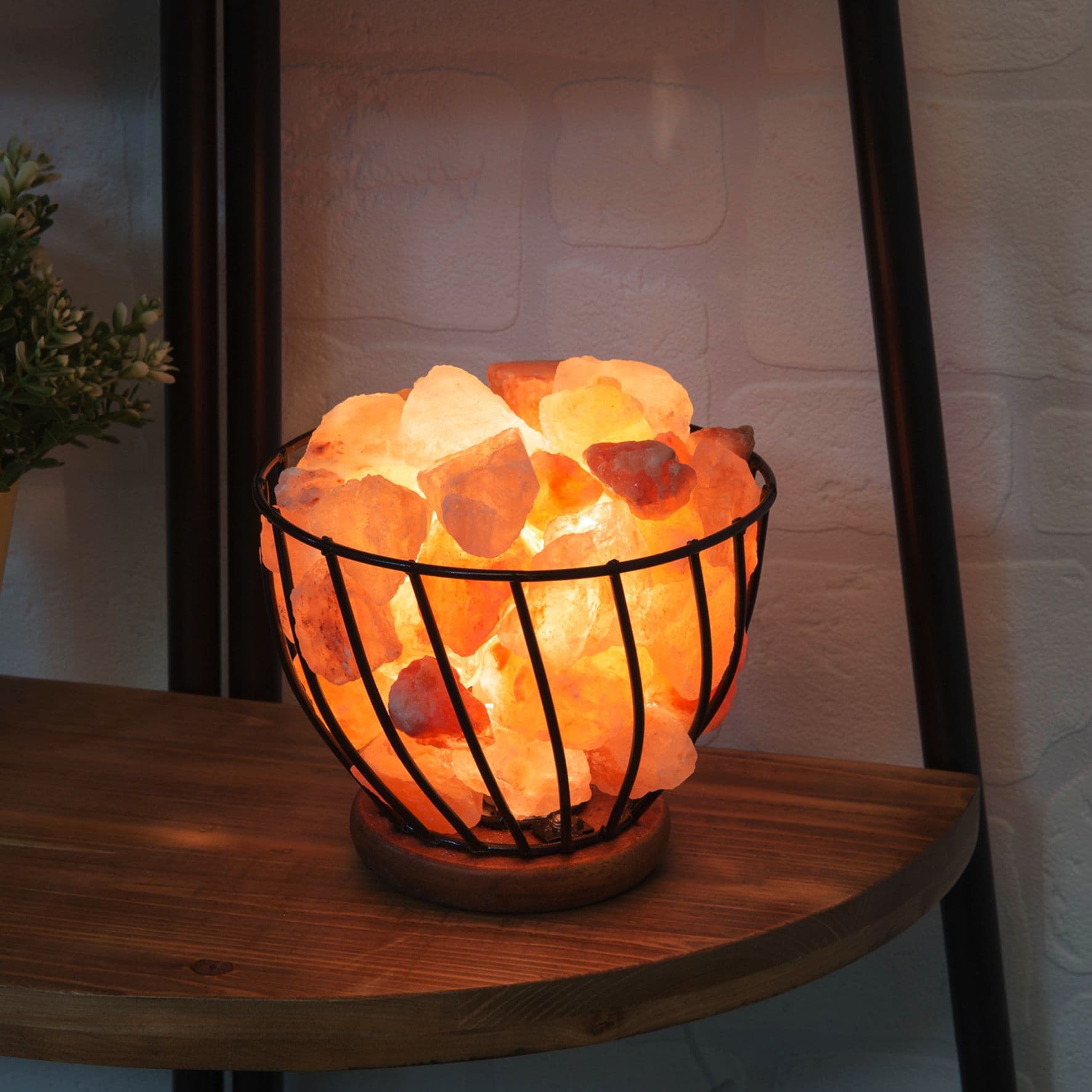 Himalayan Rock Salt Metal Basket Lamp