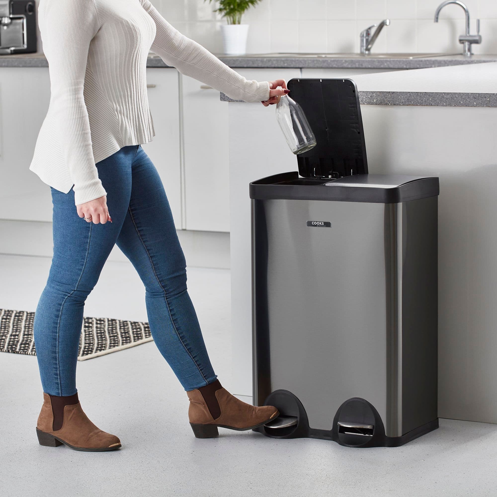 Kitchen Rubbish Recycling Pedal Bin 60L 2 Waste Compartment Hands-Free Grey