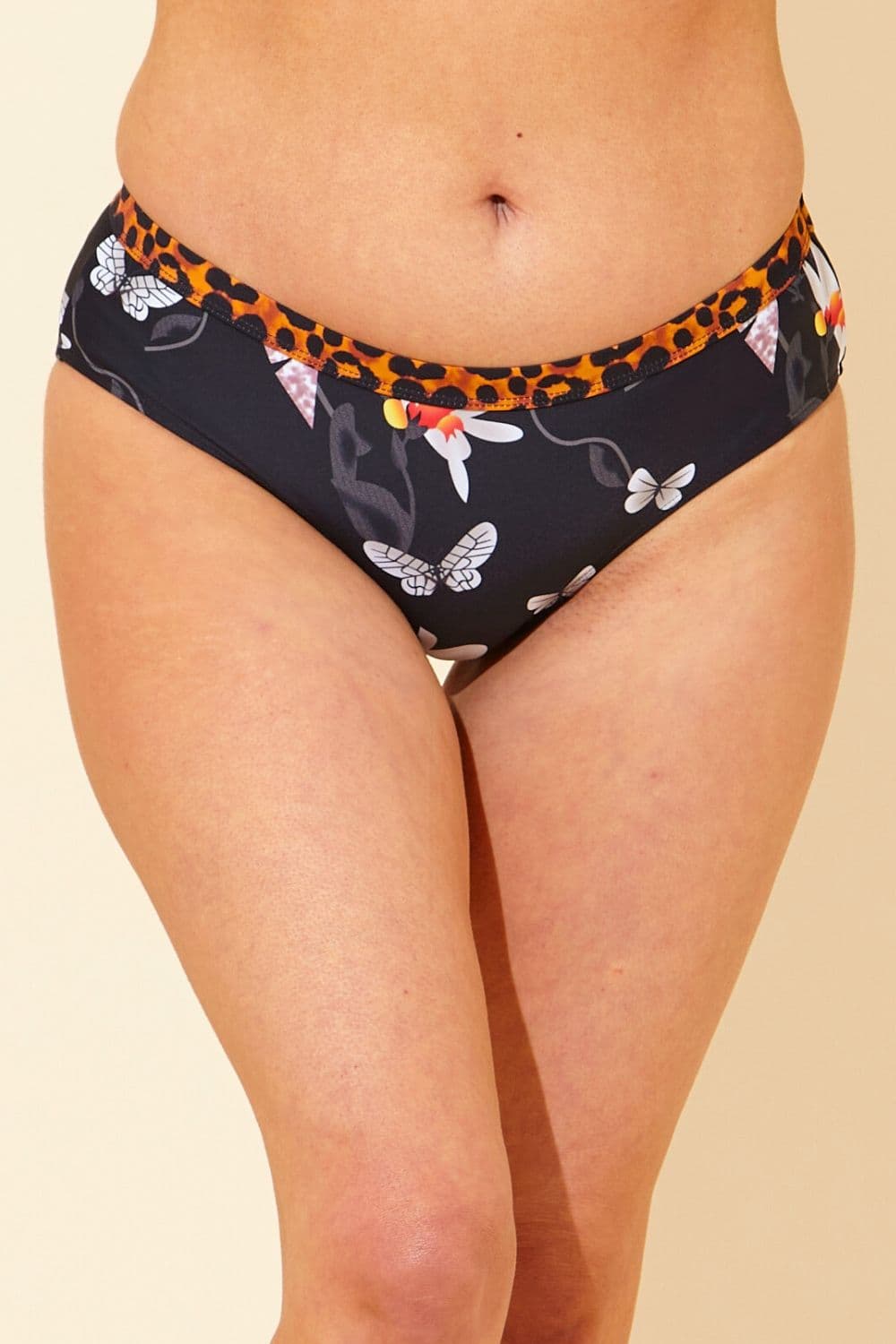 Contrast Trim Bikini Brief
