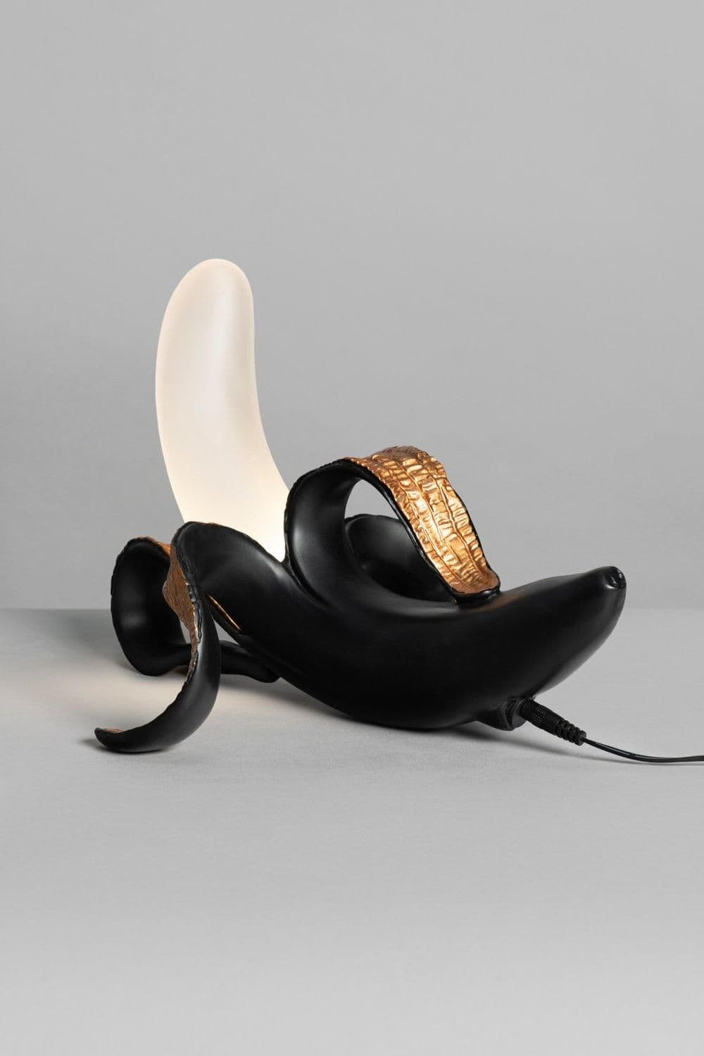Bert Banana Table Lamp