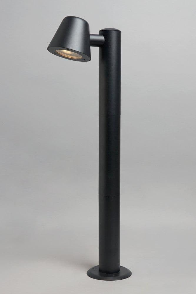 Diego Outdoor Pedestal Light