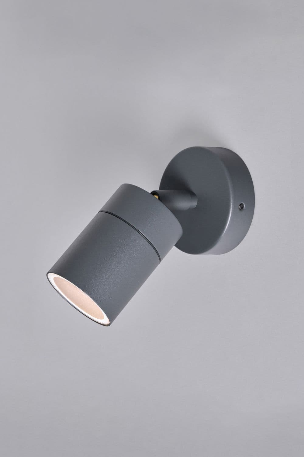 Jared Outdoor Wall Light