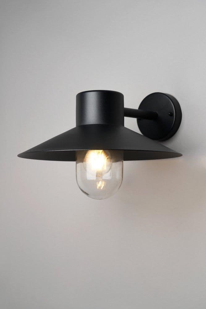 Heston Outdoor Wall Light