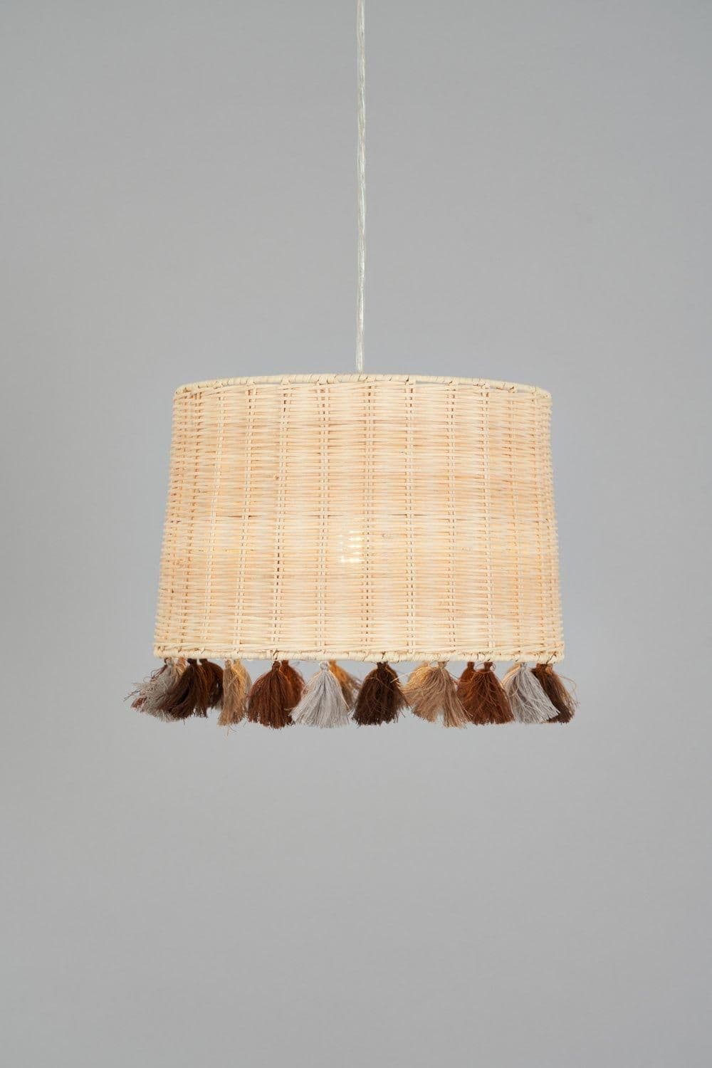Glow Tassel Easy Fit Light Shade