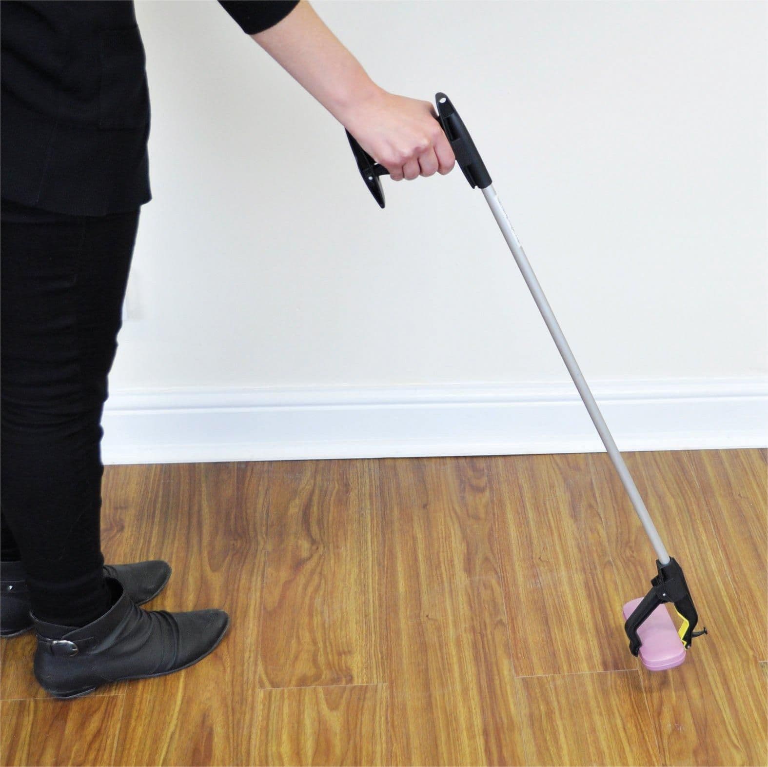 Handy Reacher 24 Inch