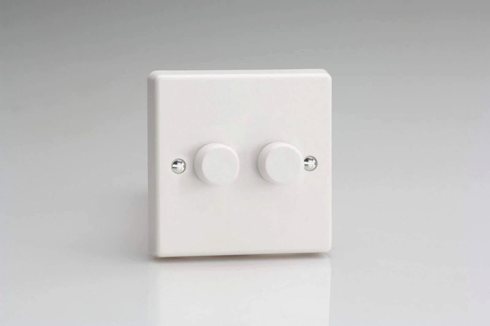2 Gang 1 Way 2x250 Watt Standard Dimmer Switch Classic Plastic Knobs HQ2W 85x85x44mm