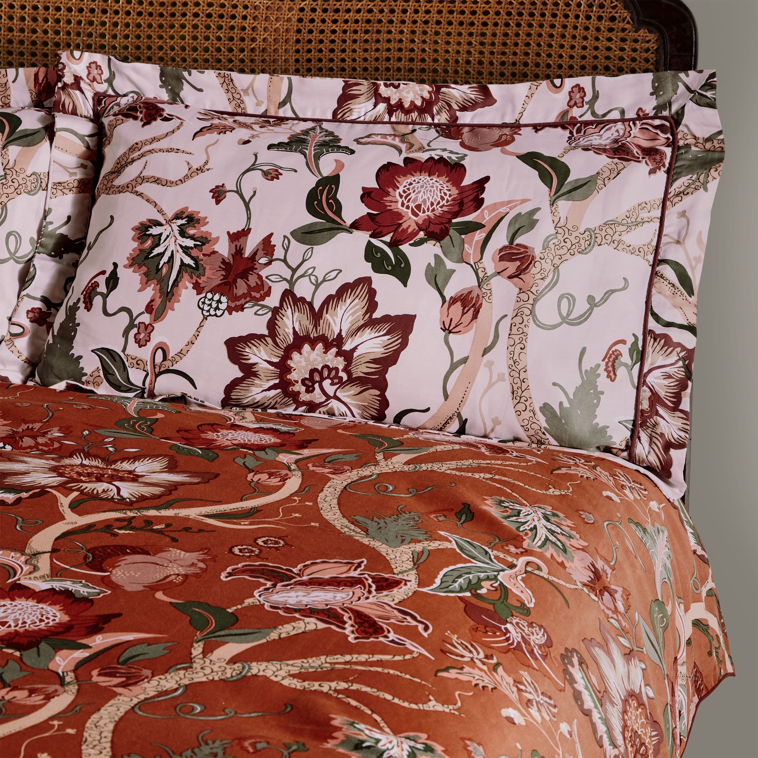 Botanist 200 Thread Count Cotton Sateen Pillowcases