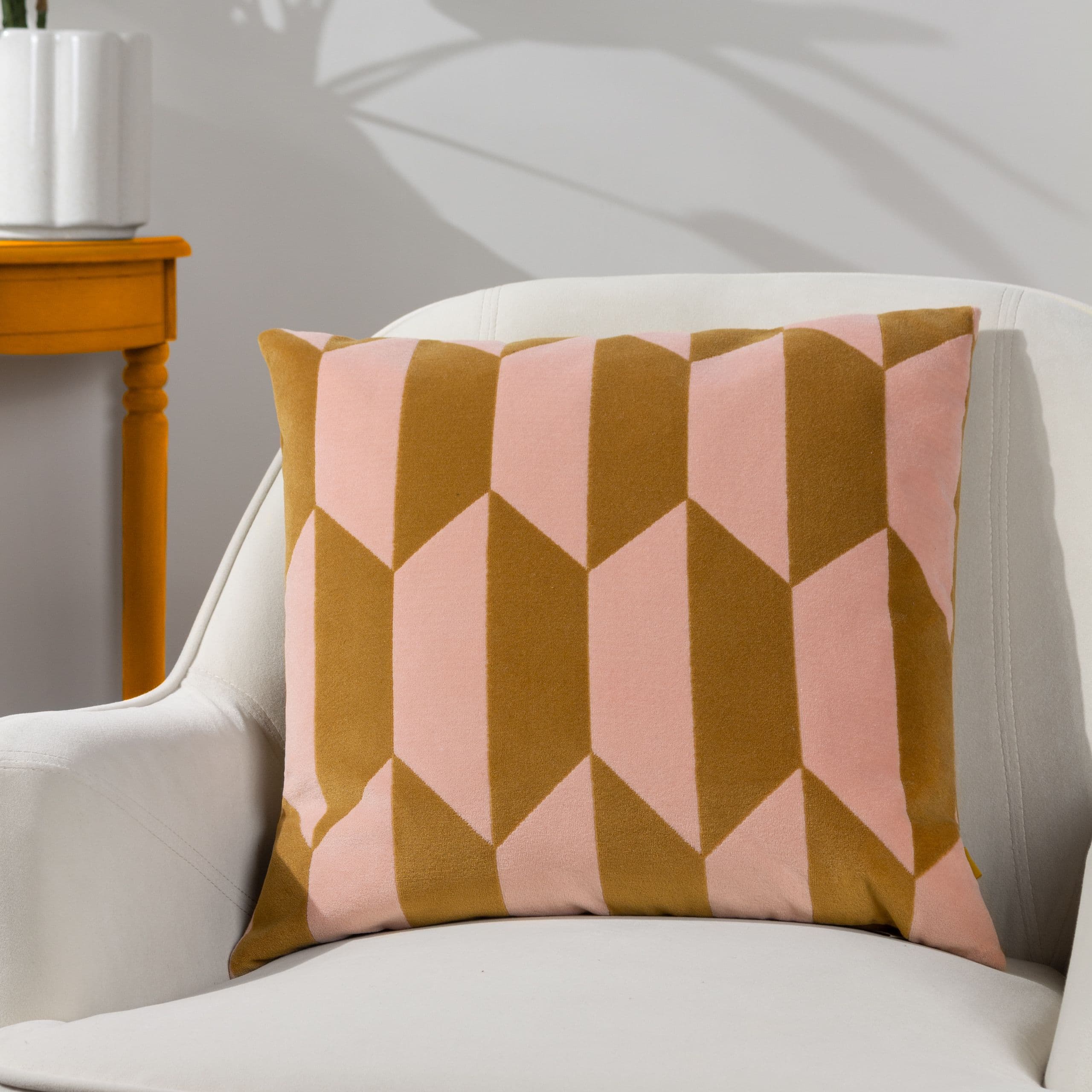 Kalho Velvet Jacquard Geometric Polyester Filled Cushion