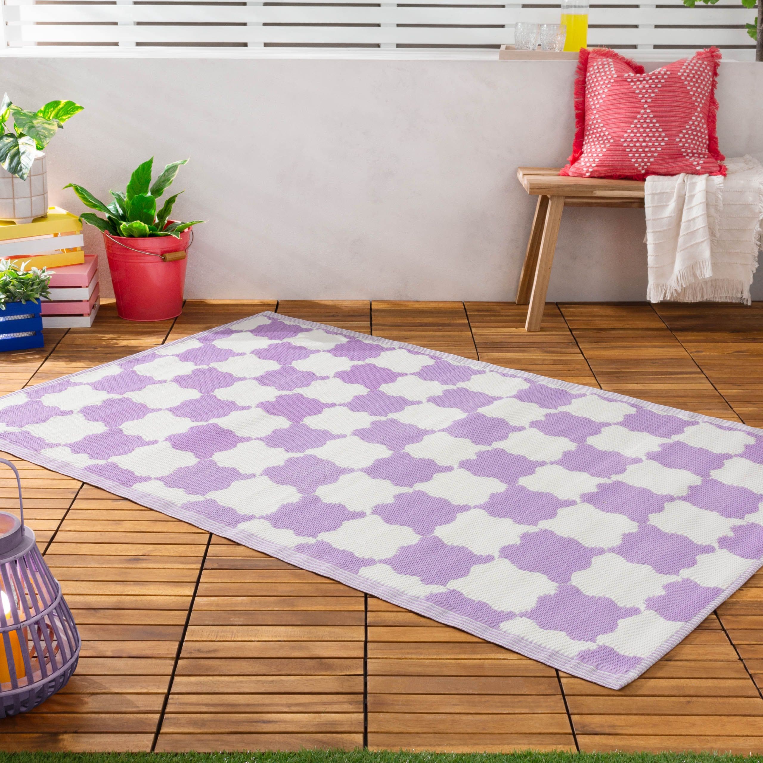 Check 100% Recycled Outdoor/Indoor Rug