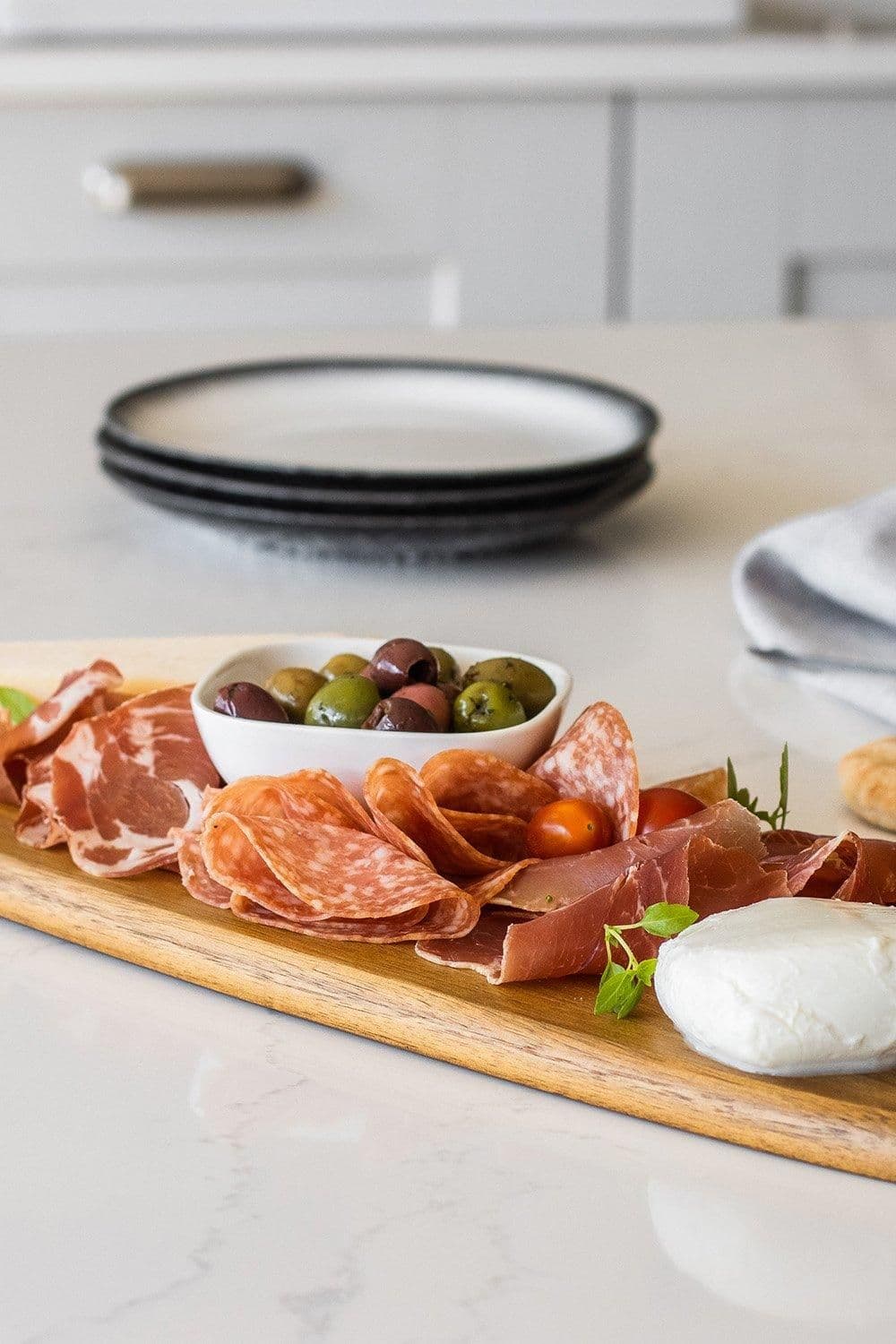 Gourmet Prep & Serve Long Acacia Paddle Board