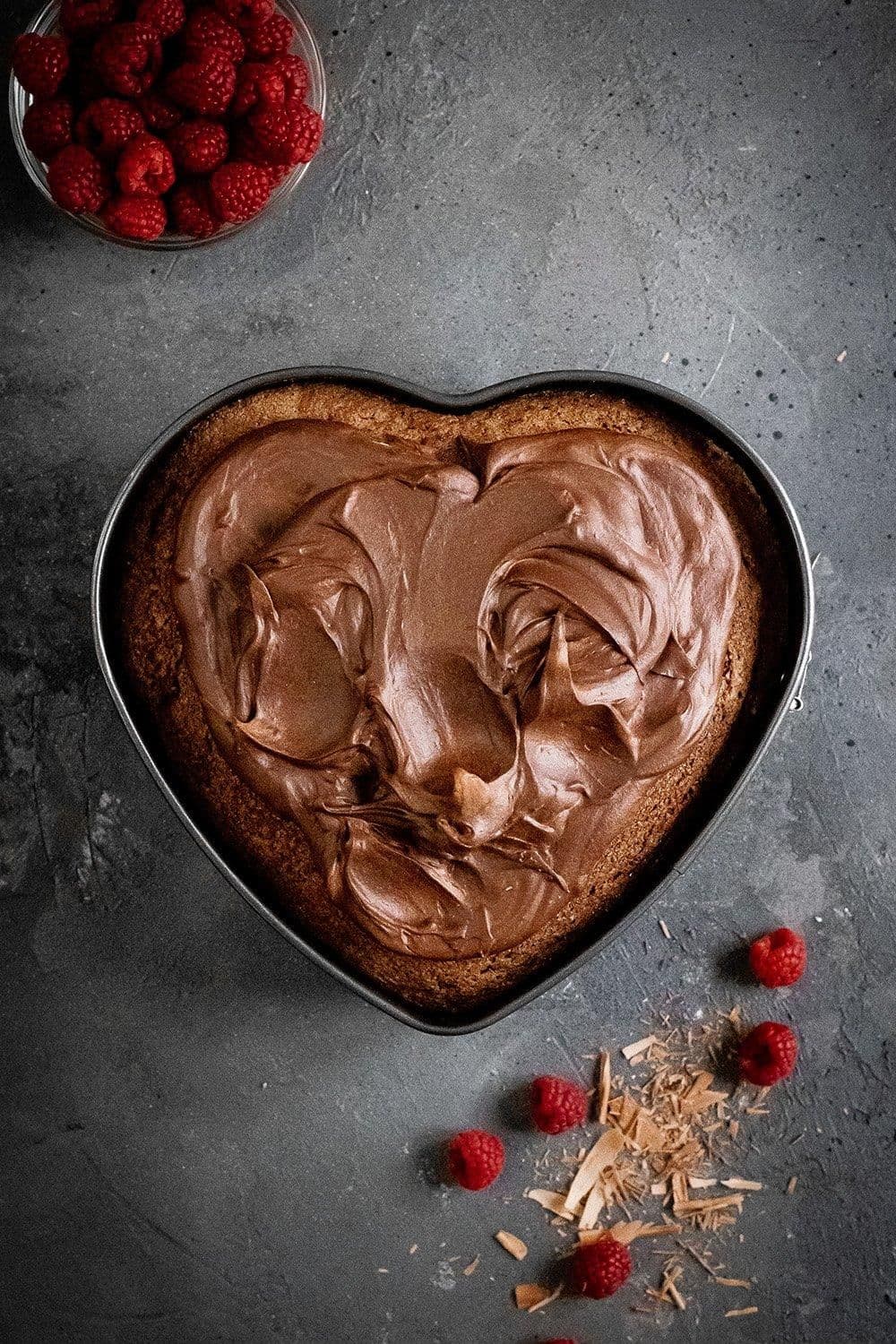 Non Stick Spring Form Heart Shape Cake Tin