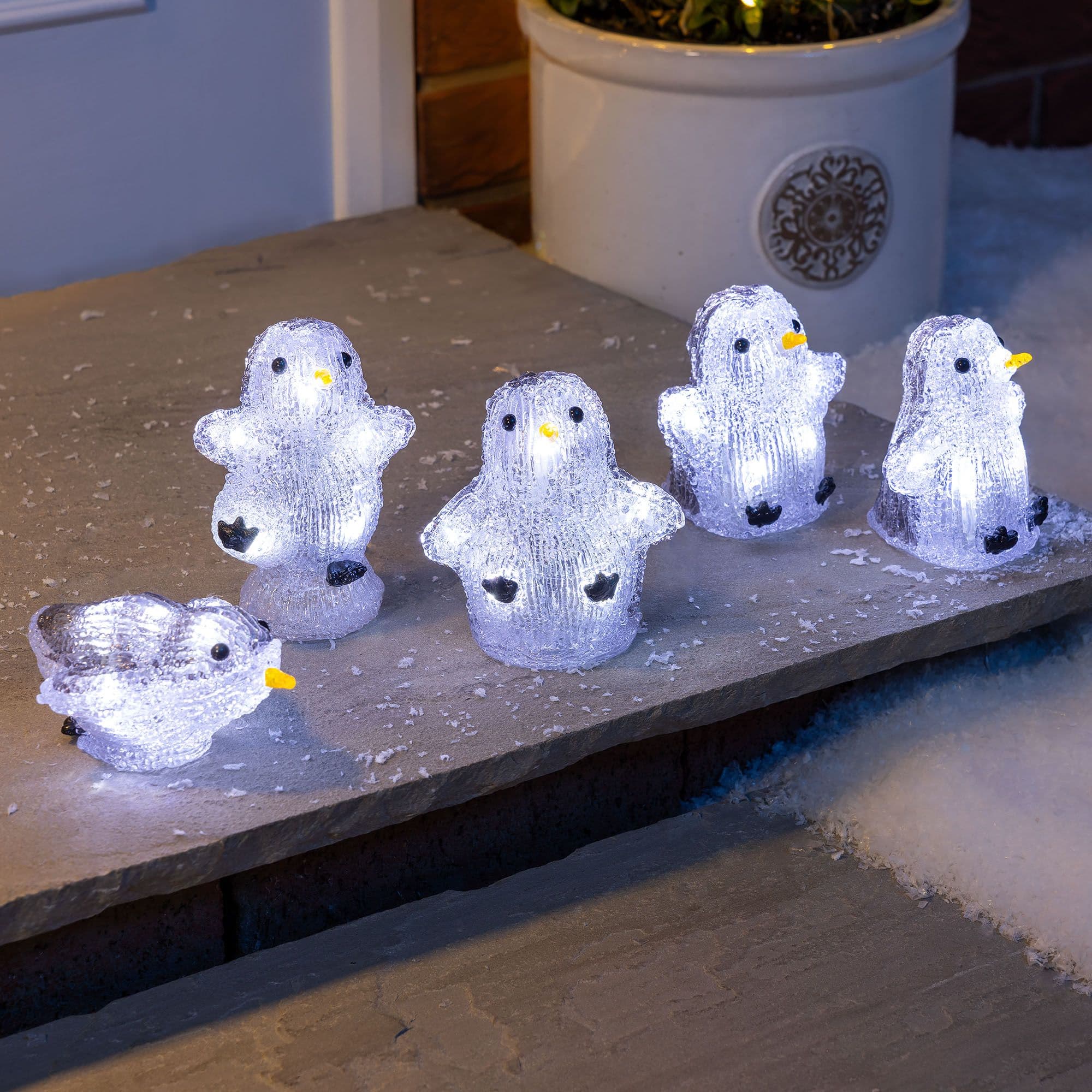 Penguin Christmas Lights Indoor Outdoor Xmas Decorations LED Battery Powered x 5