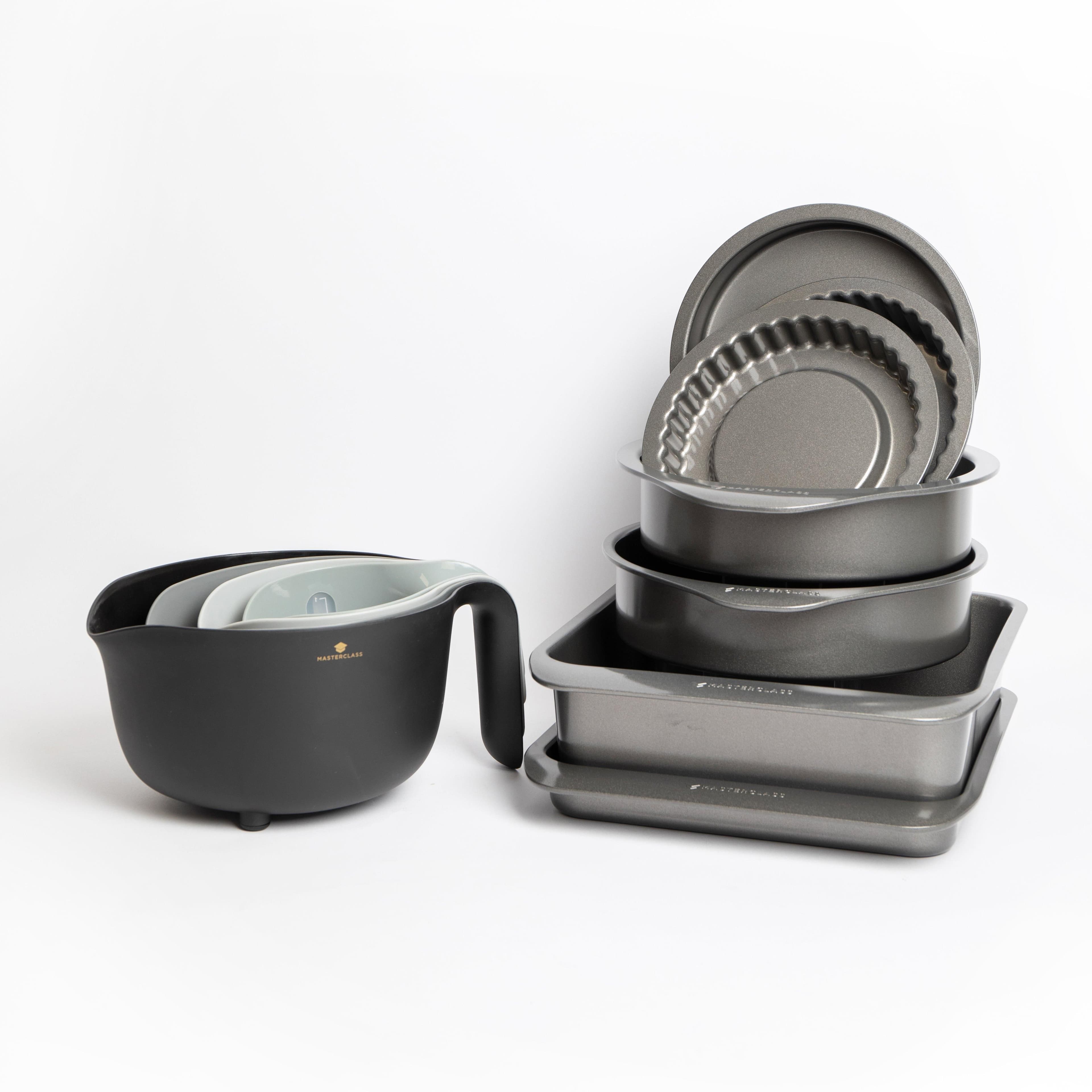 Set GIft Boxed Smart Space Stacking Non Stick Cake Baking Set 7 Piece Smart Space Four Piece Bowl Set