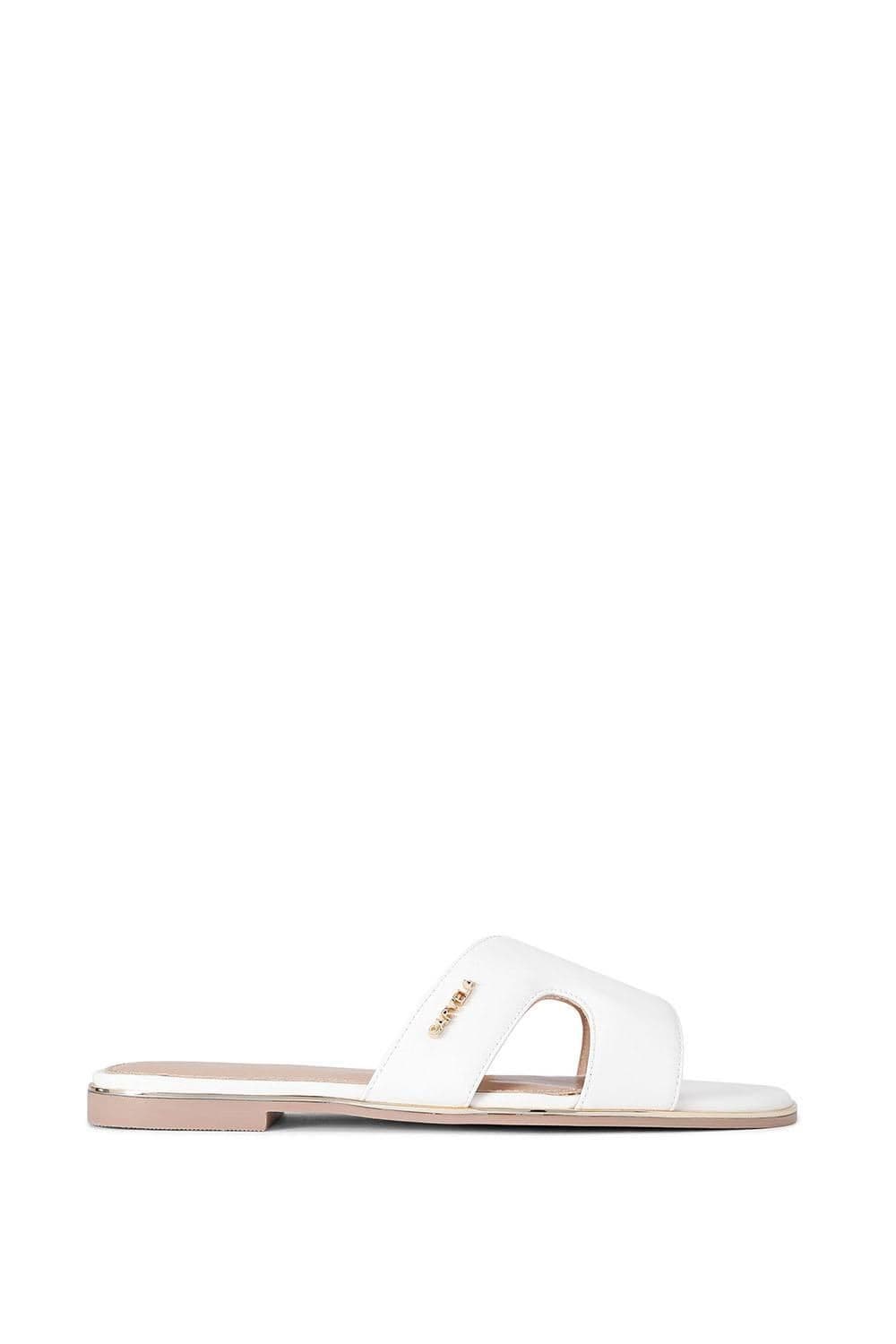 Carvela Women's 'Rivo' Flats in Cream | Size: 8