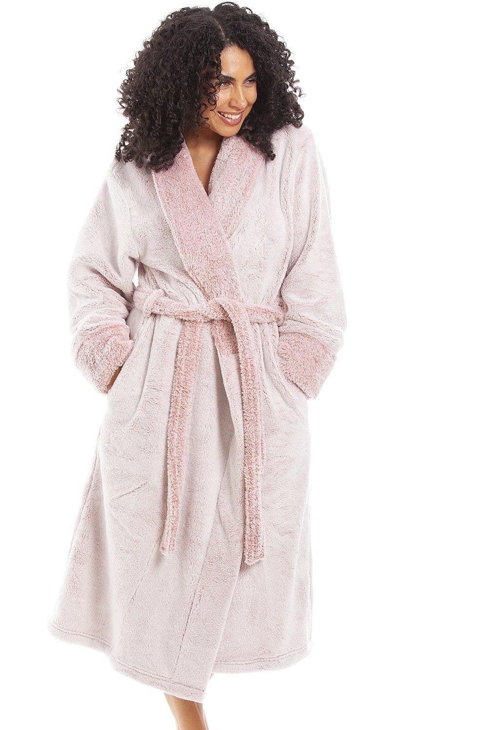 Deep Pile Fluffy Bathrobe Reverse Collar & Cuffs