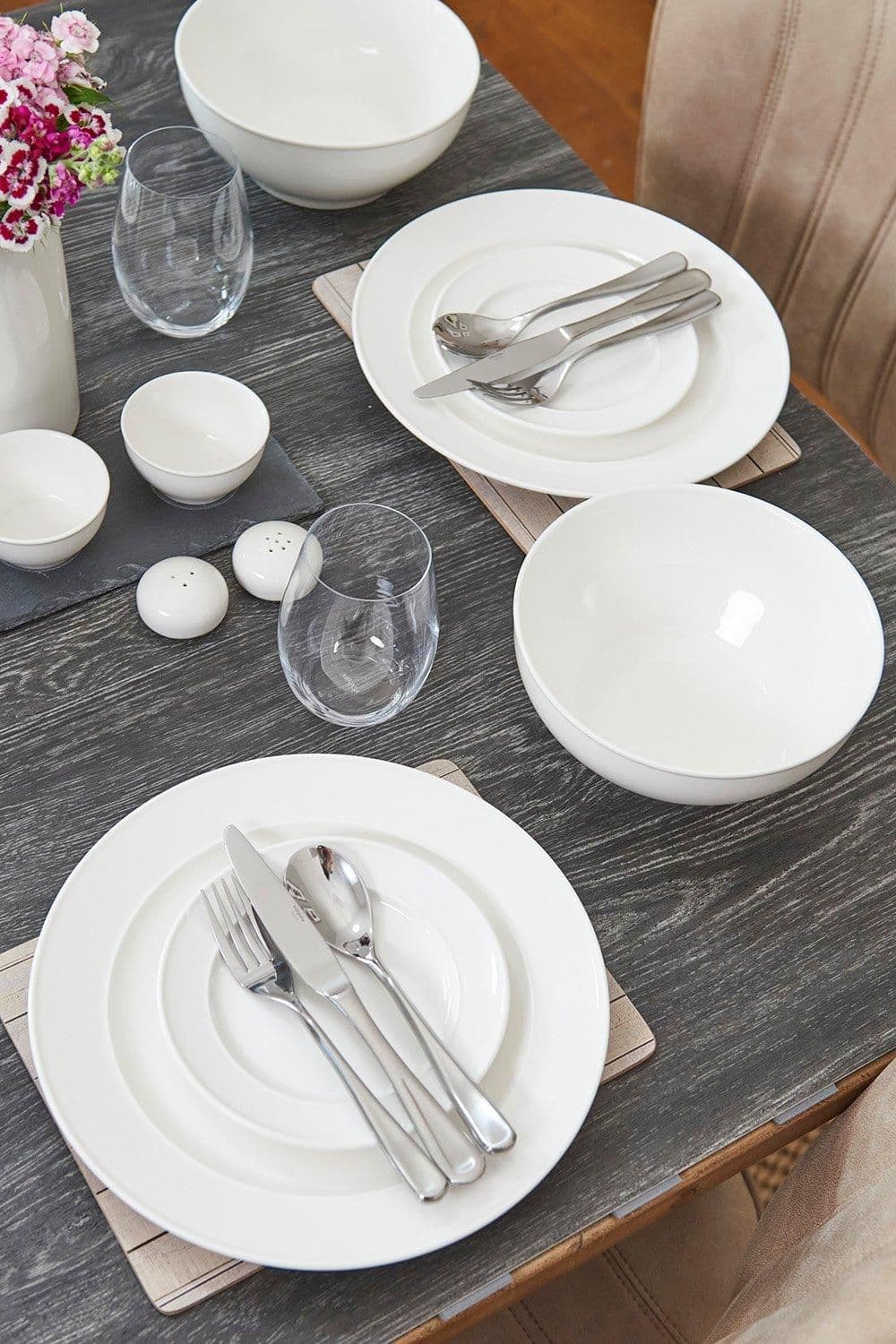 Ciara Satin Symmetry 16 Piece Cutlery Set