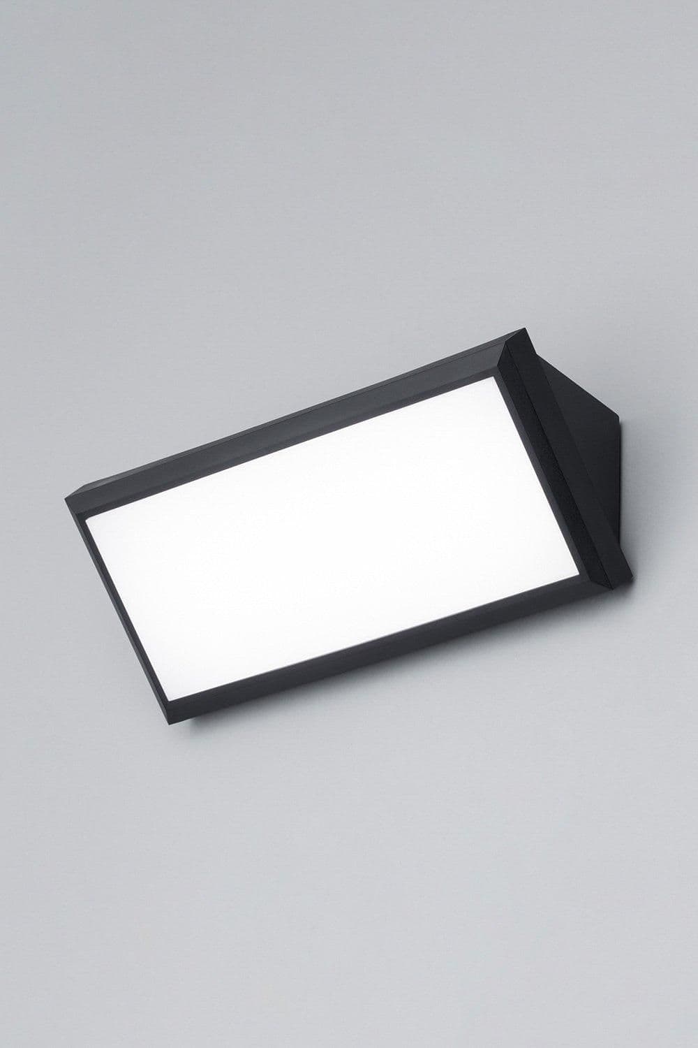 Sanday Outdoor Wall Light