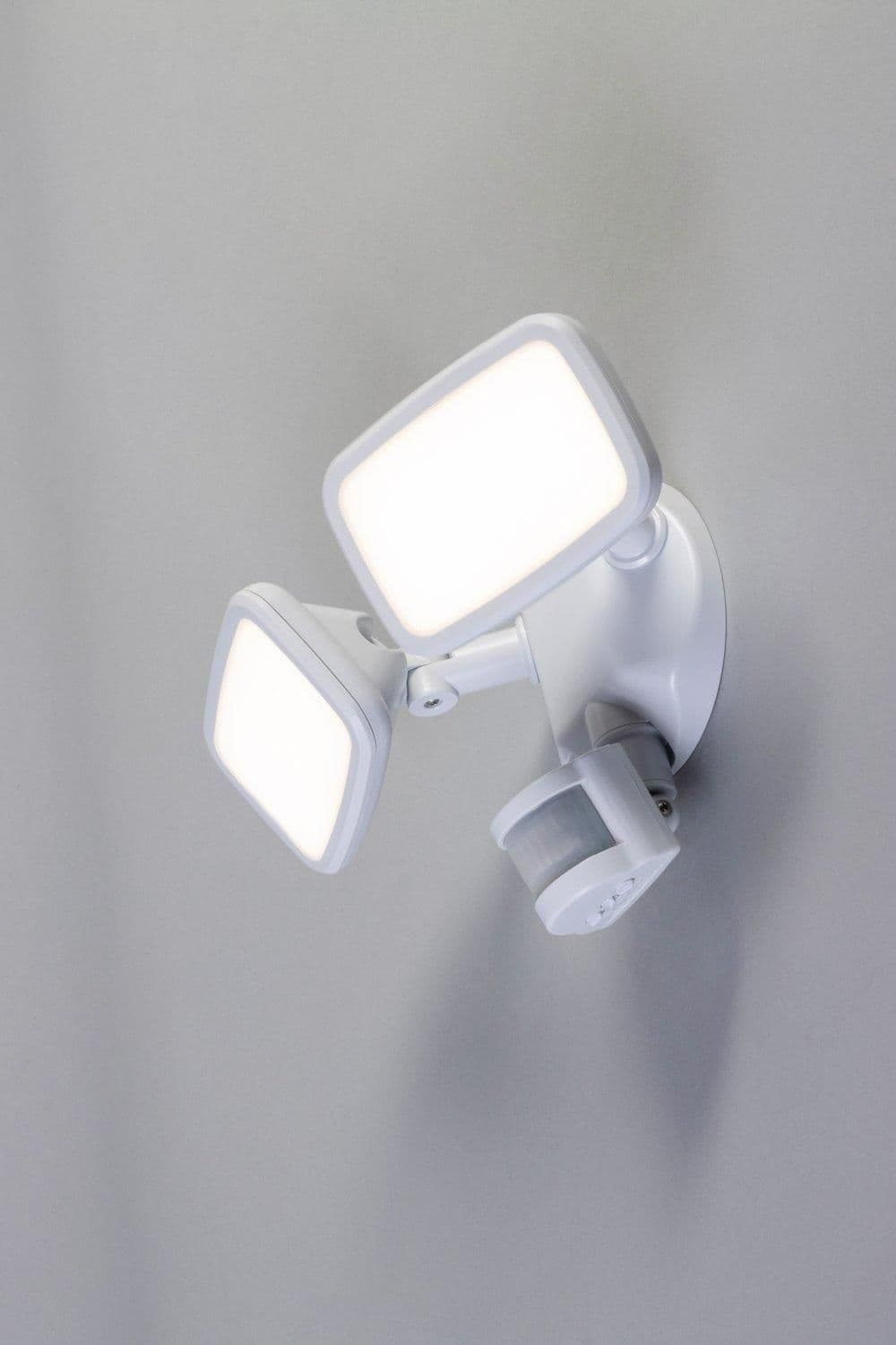 Twin Wilson Outdoor Flood Light Sensor