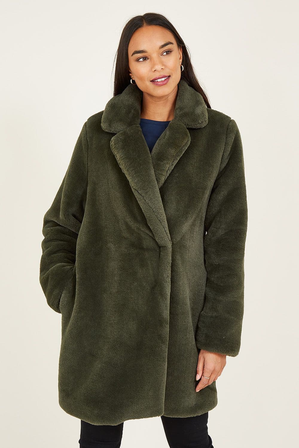 Yumi Women's Green Faux Fur Coat in Khaki | Size: 16
