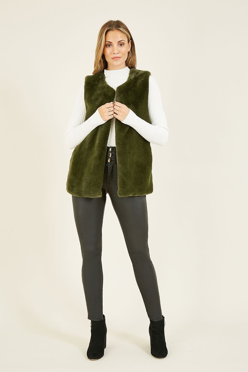 Green Faux Fur 'Cretia' Gilet