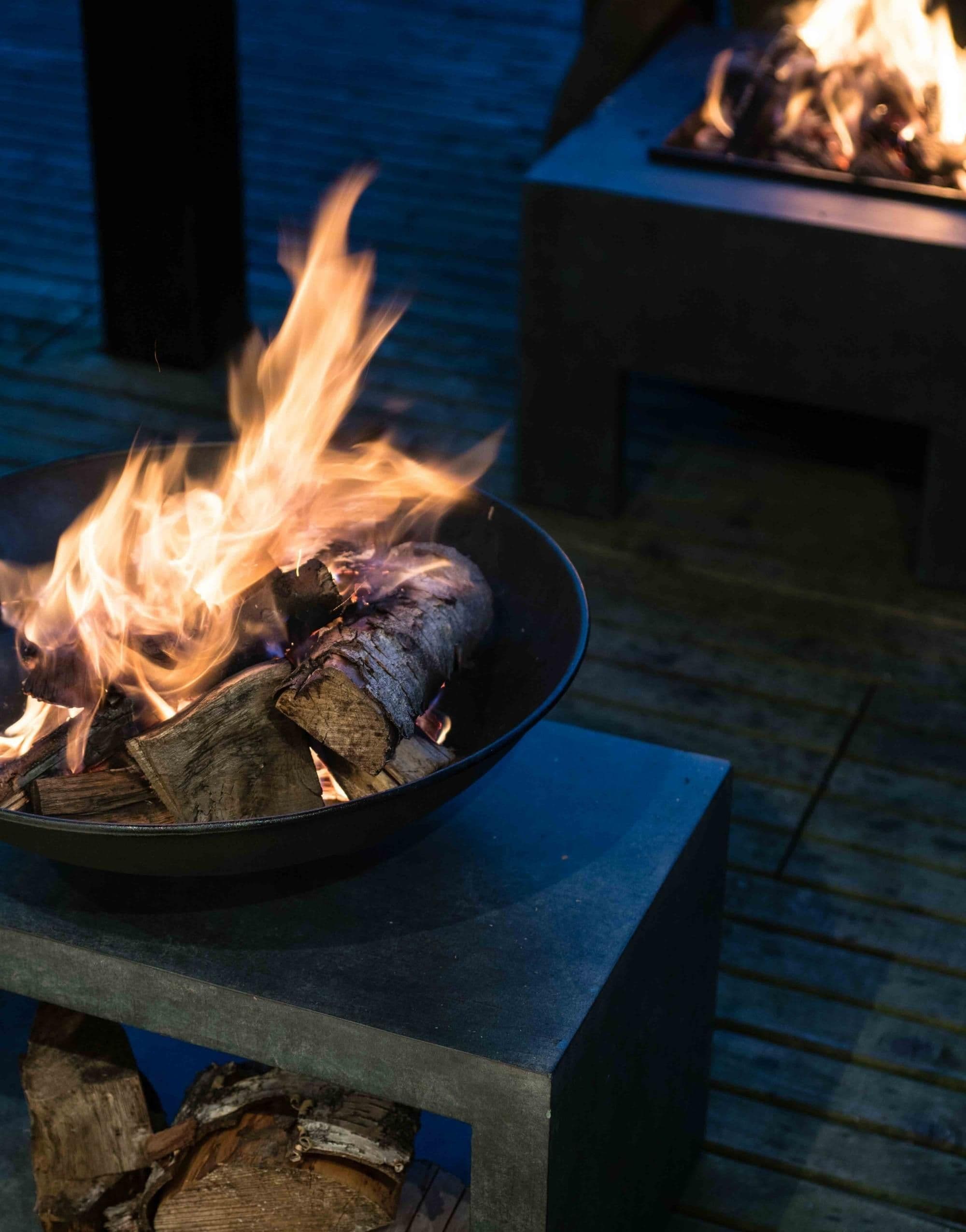 Fire Pit & Rectangle Console Granite Finish H52Cm W64Cm