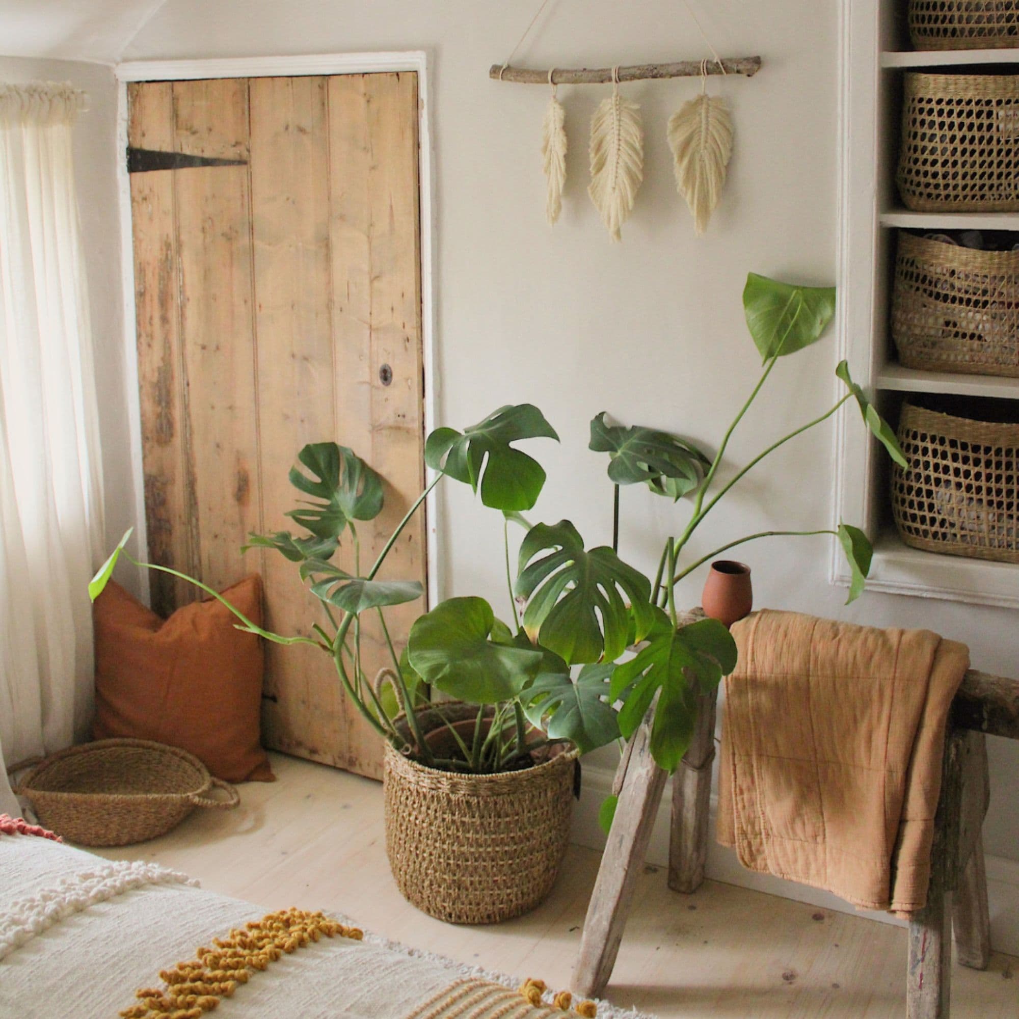 Seagrass Lined Basket Set 2