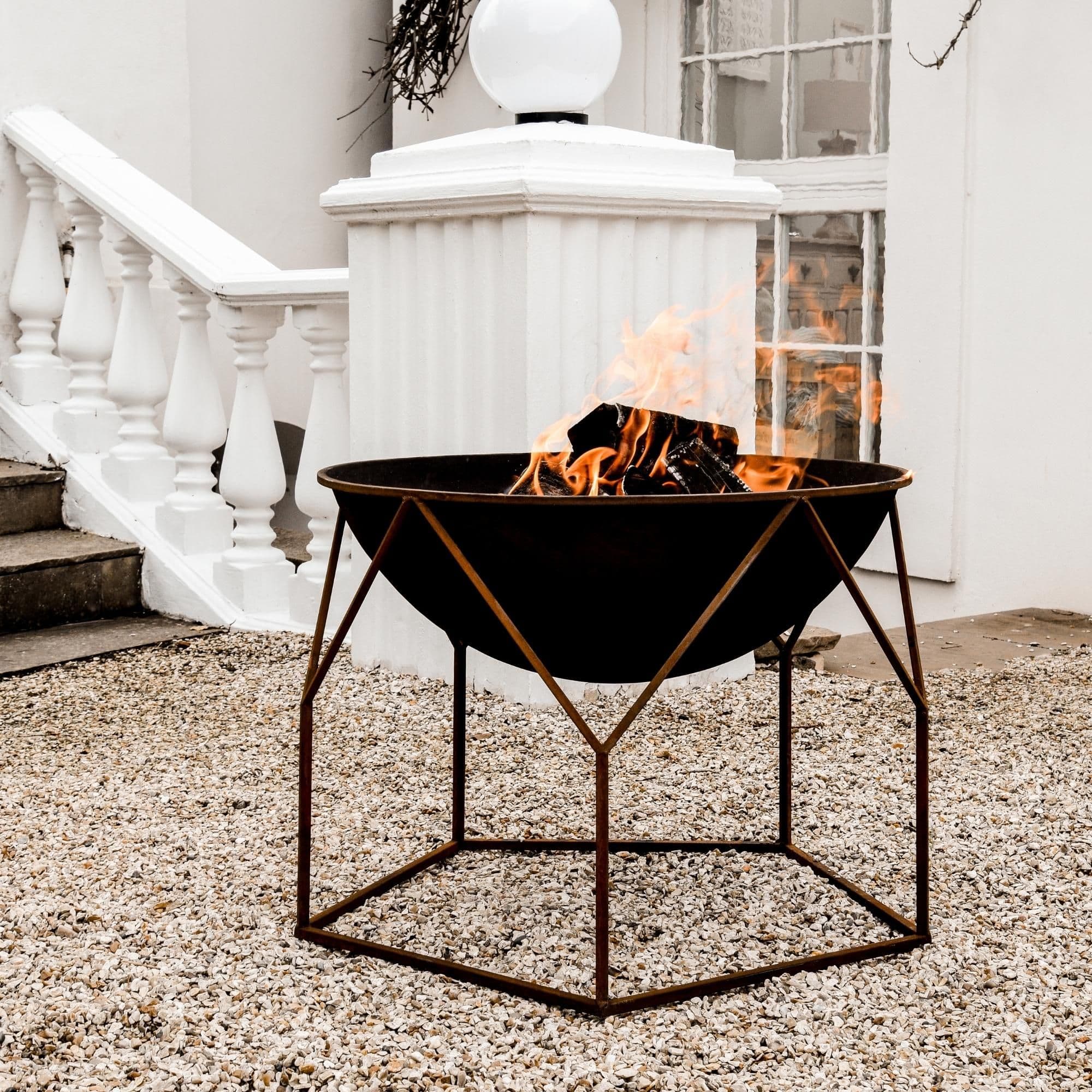 Outdoor Buckingham Fire Pit H51Cm W70Cm