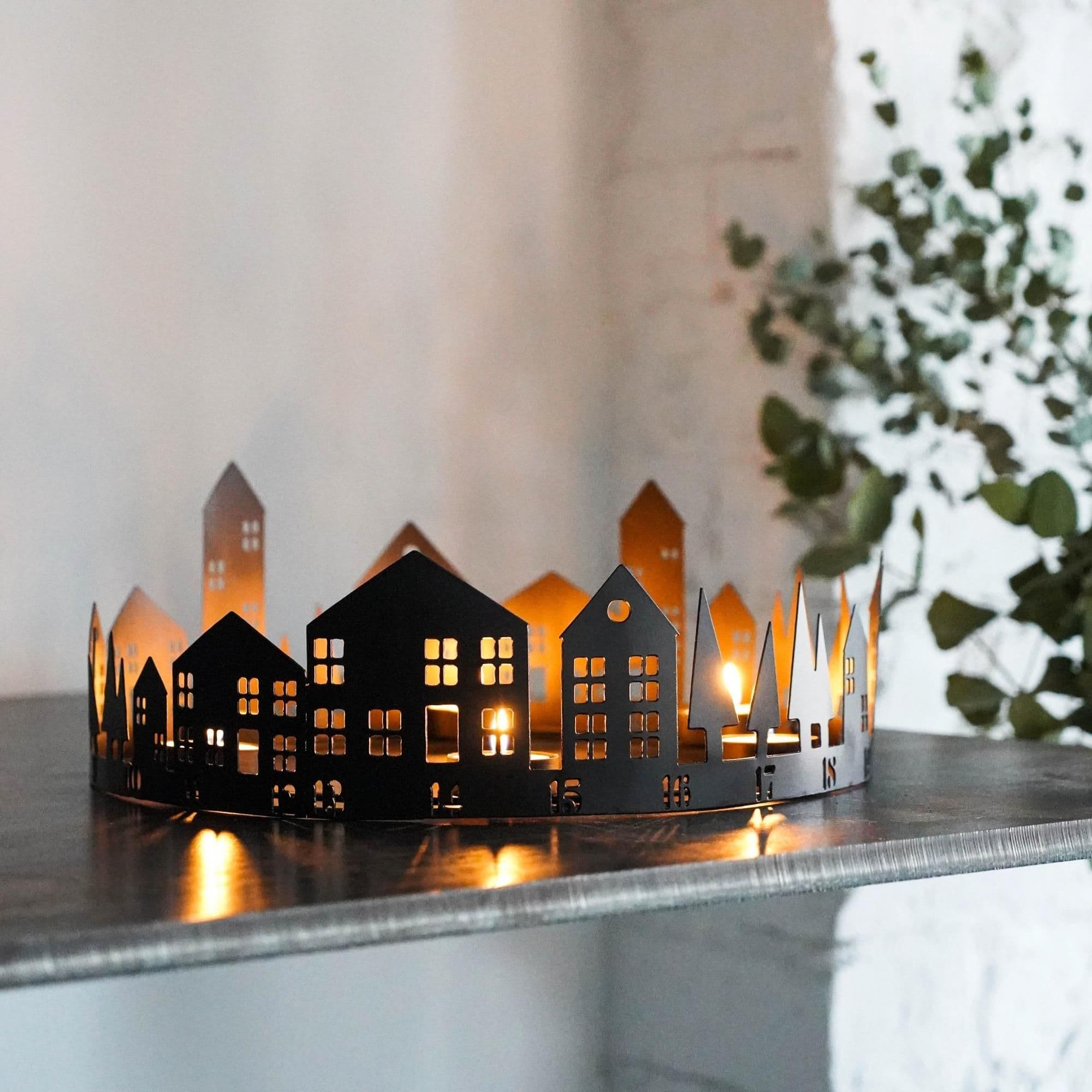 Round Advent Tealight Centrepiece Metal H15Cm W33Cm D33Cm