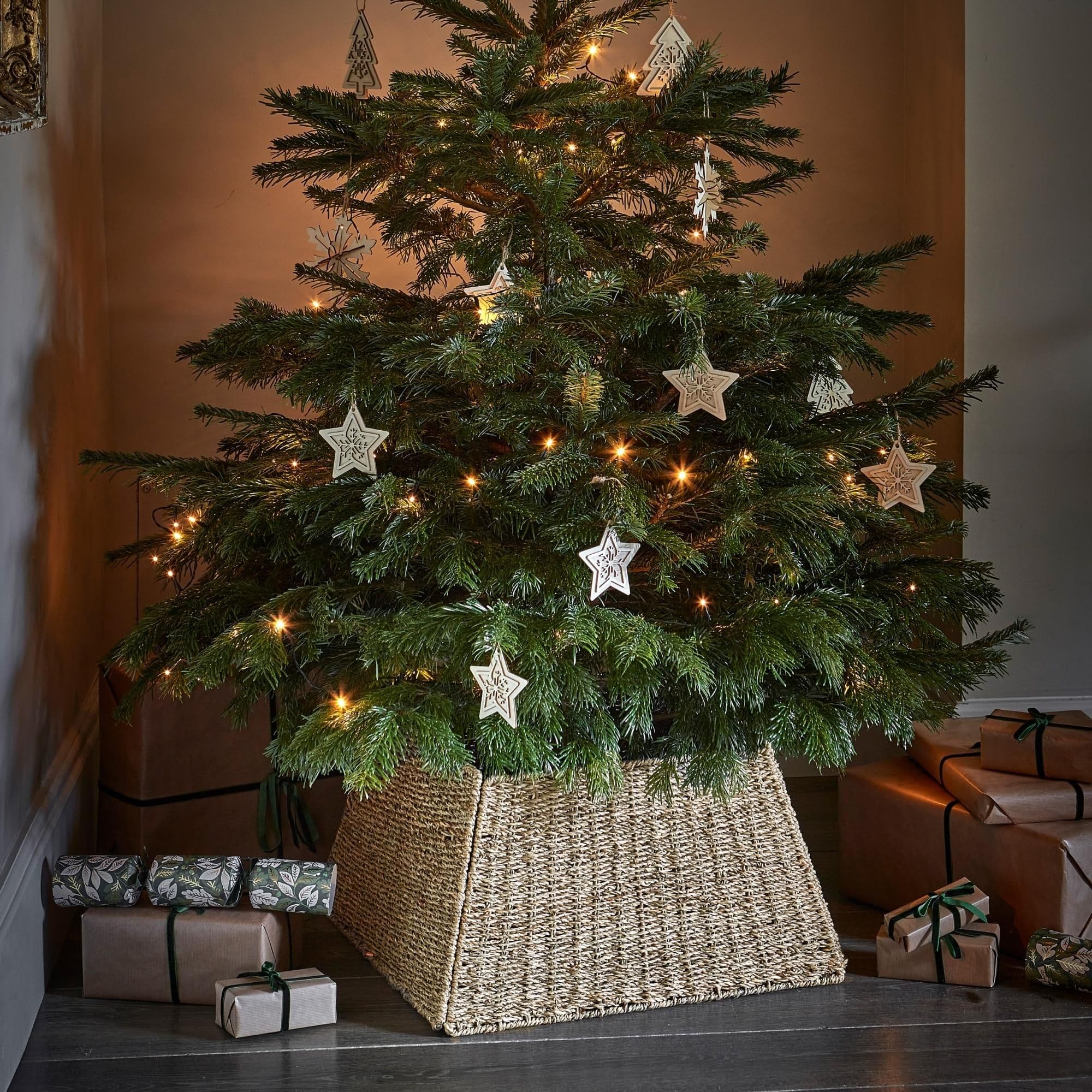 Seagrass Foldable Square Tree Skirt H26cm W60cm