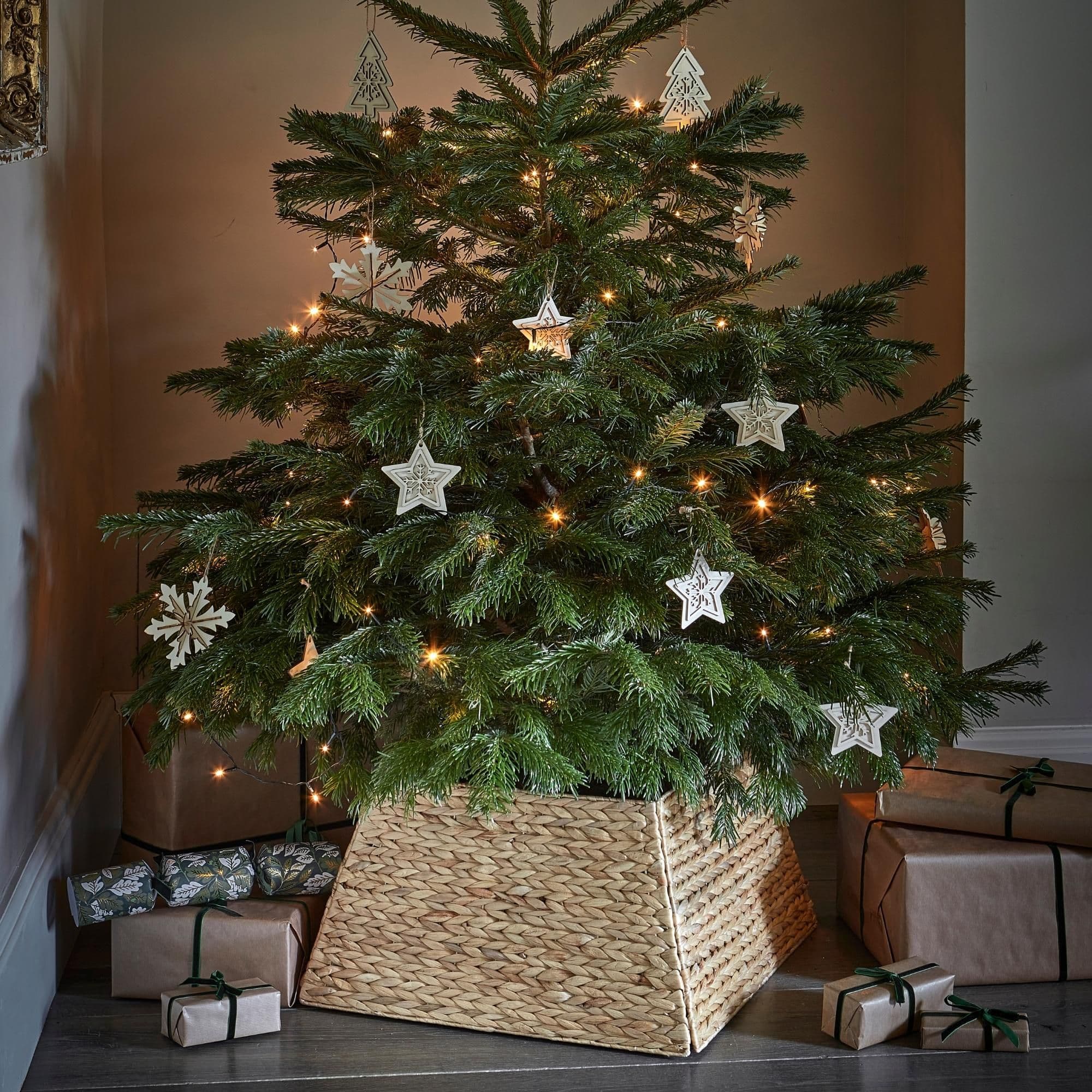 Water Hyacinth Foldable Square Tree Skirt H26cm W60cm