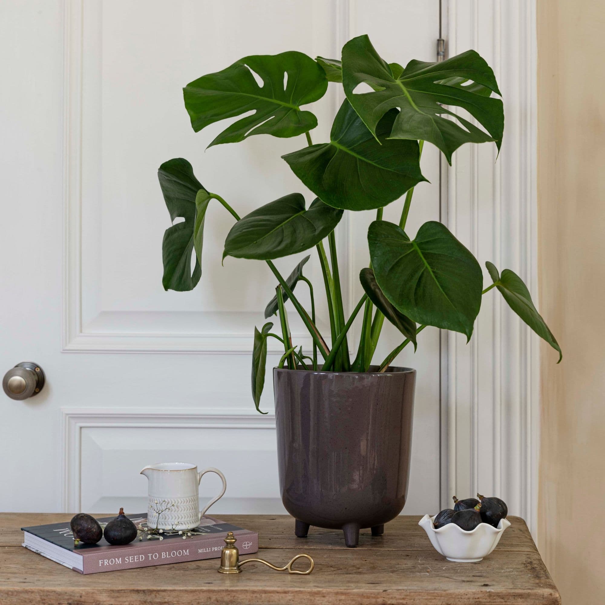Lecce Speckled Planter H24Cm D20Cm