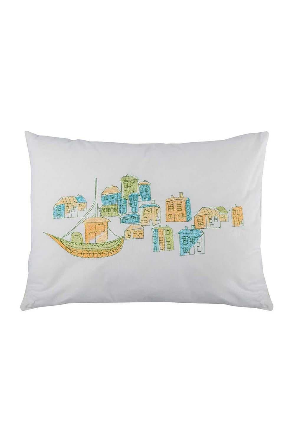 Green Decorative Embroidered Harbour Scatter Cushion 30 x 40 cm