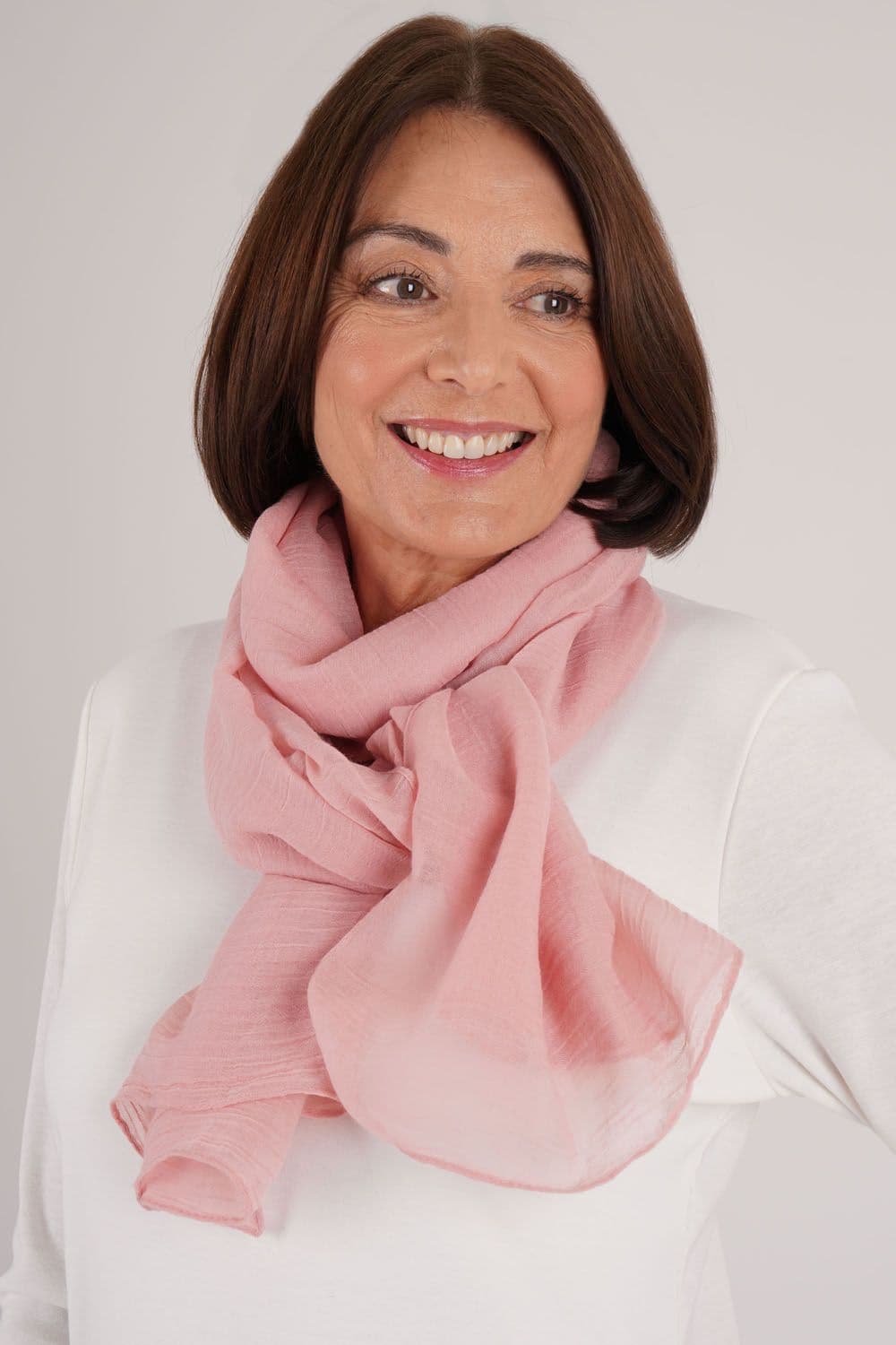 Penny Plain Women's Textured Scarf in Pink
