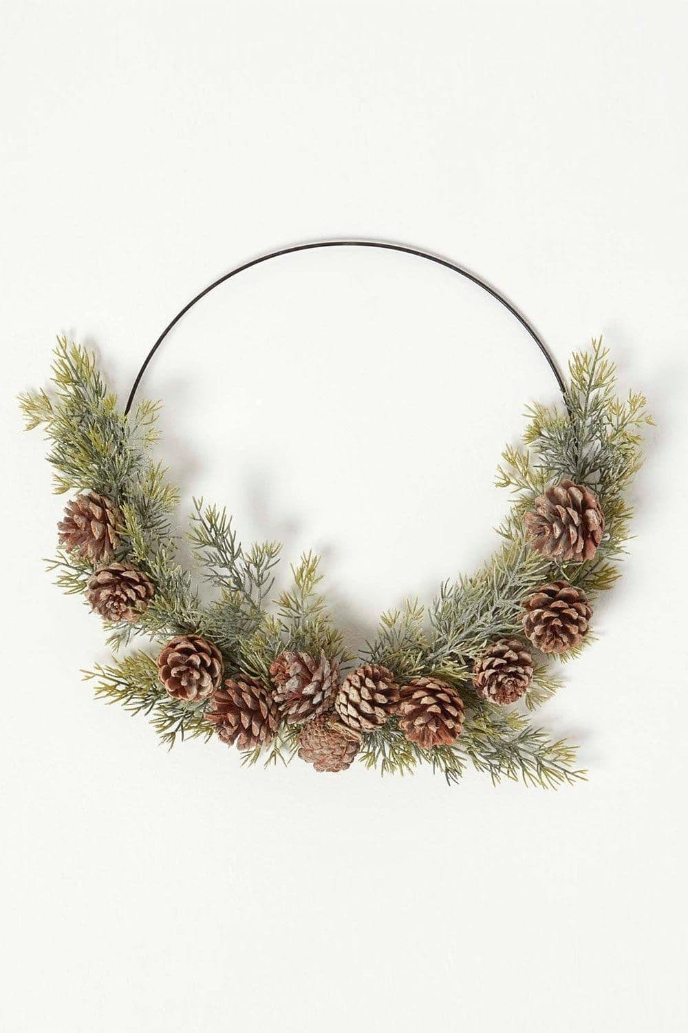 Pinecone & Fir Wire Christmas Wreath