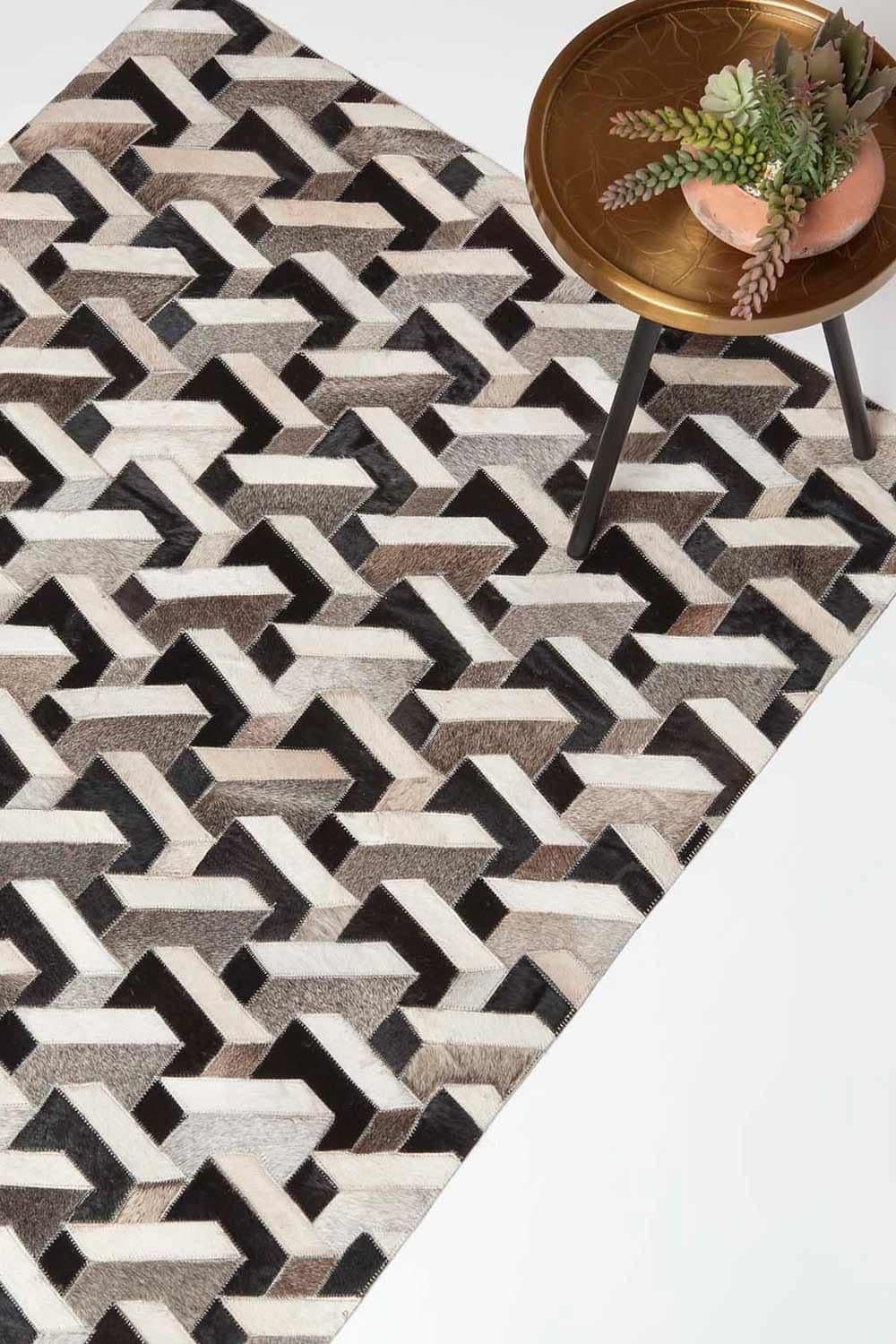 Grey & Geometric Leather Rug 90 x 150 cm