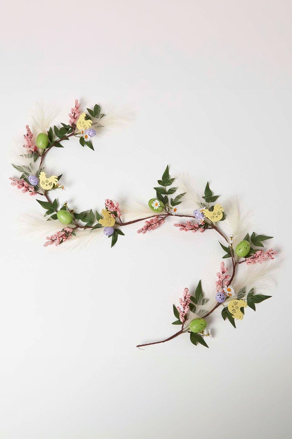 Spring Easter Egg Hen Berries Garland