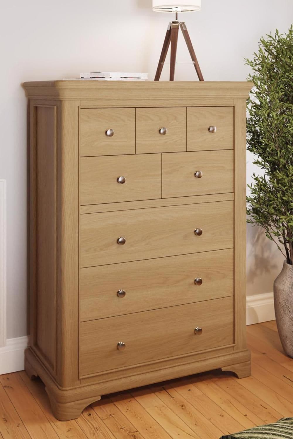 8 Drawer Chest Drawers Painted Solid Lacquered Oak Finish