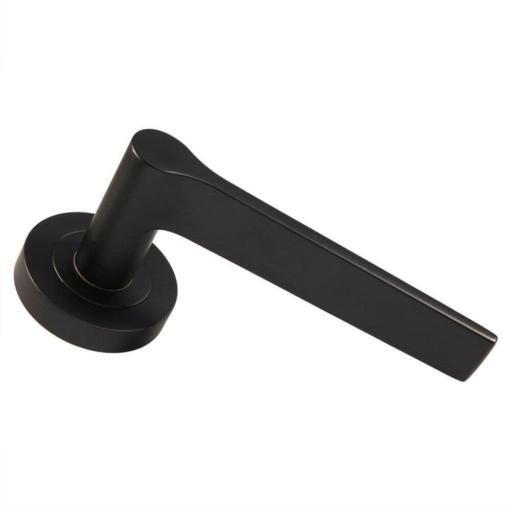 PAIR Straight Rounded Handle on Round Rose Concealed Fix Matt