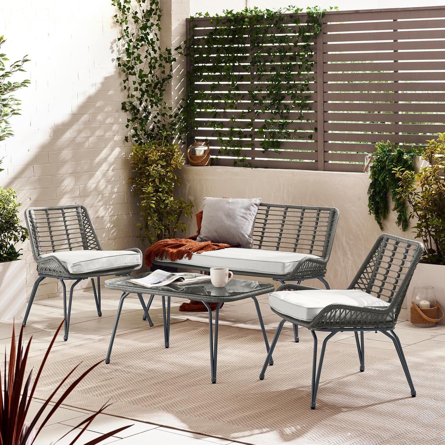 Lisbon Wicker Style Rattan Outdoor Garden Sofa & Chair Set PE Rattan & Cushions Garden Conversation Set