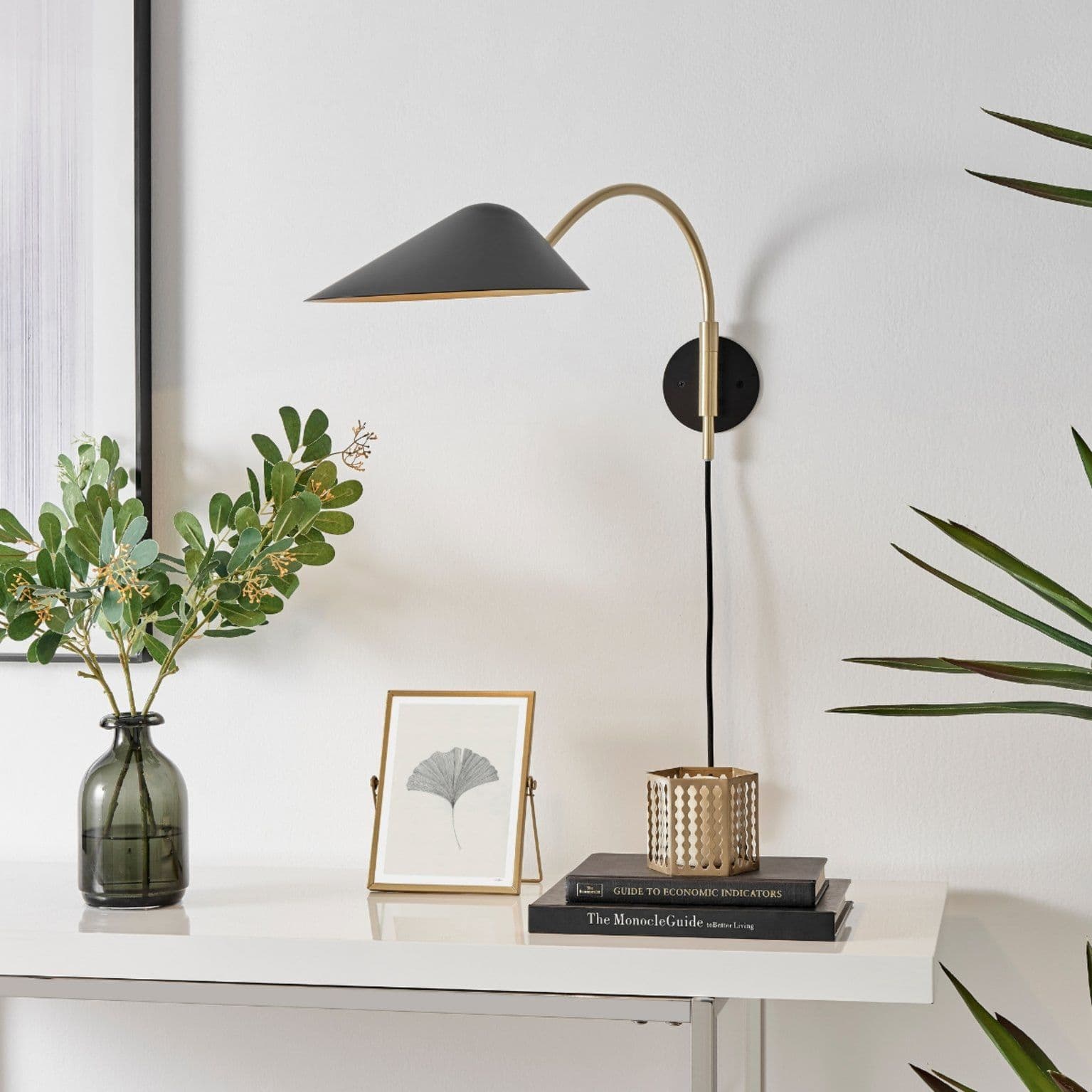 Poppy Brushed Brass Retro Wall Lamp Matte Black Shade