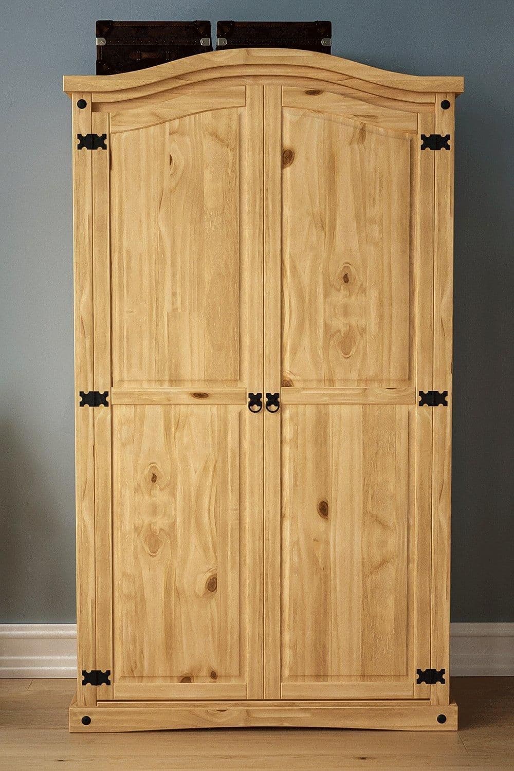 Vida Designs Corona 2 Door Wardrobe Solid Pine 1780 x 1020 x 500 mm